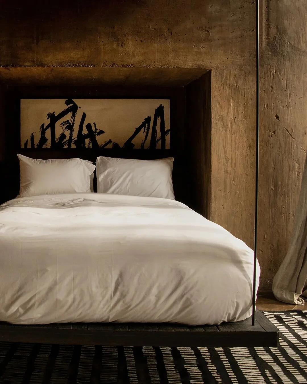 Let your spirit slumber. #CasaSilencio #ElSilencio
•
•
•
•
•
•
#oaxaca #mexico #mezcal #tequila #agave #agavelove #mezcallovers #alcohol #spirits #craftspirits #distillery #distillerytour #palenque #mezcaleria #sustainab