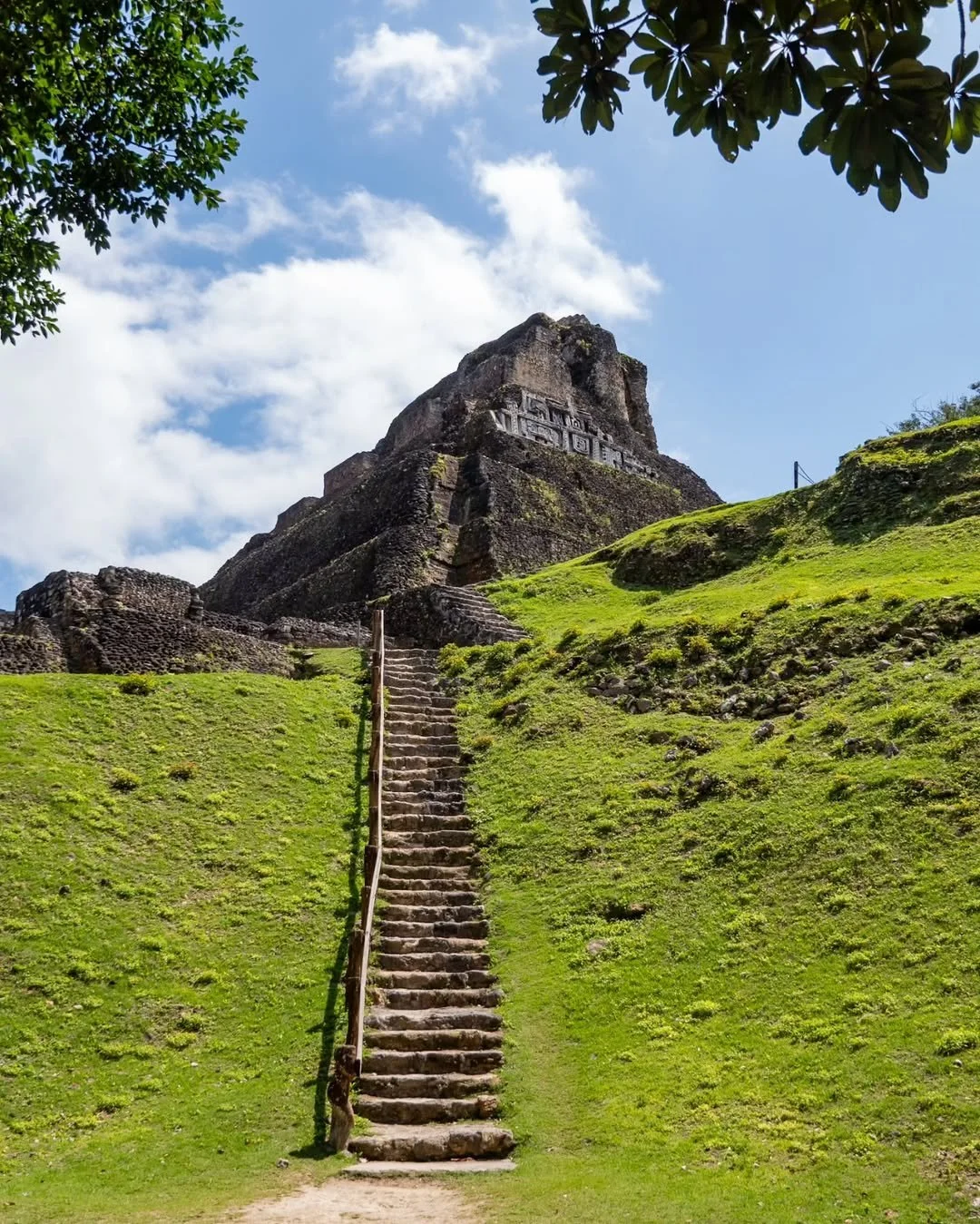 insta BZ Xunan @thoroughlytravel4.jpeg