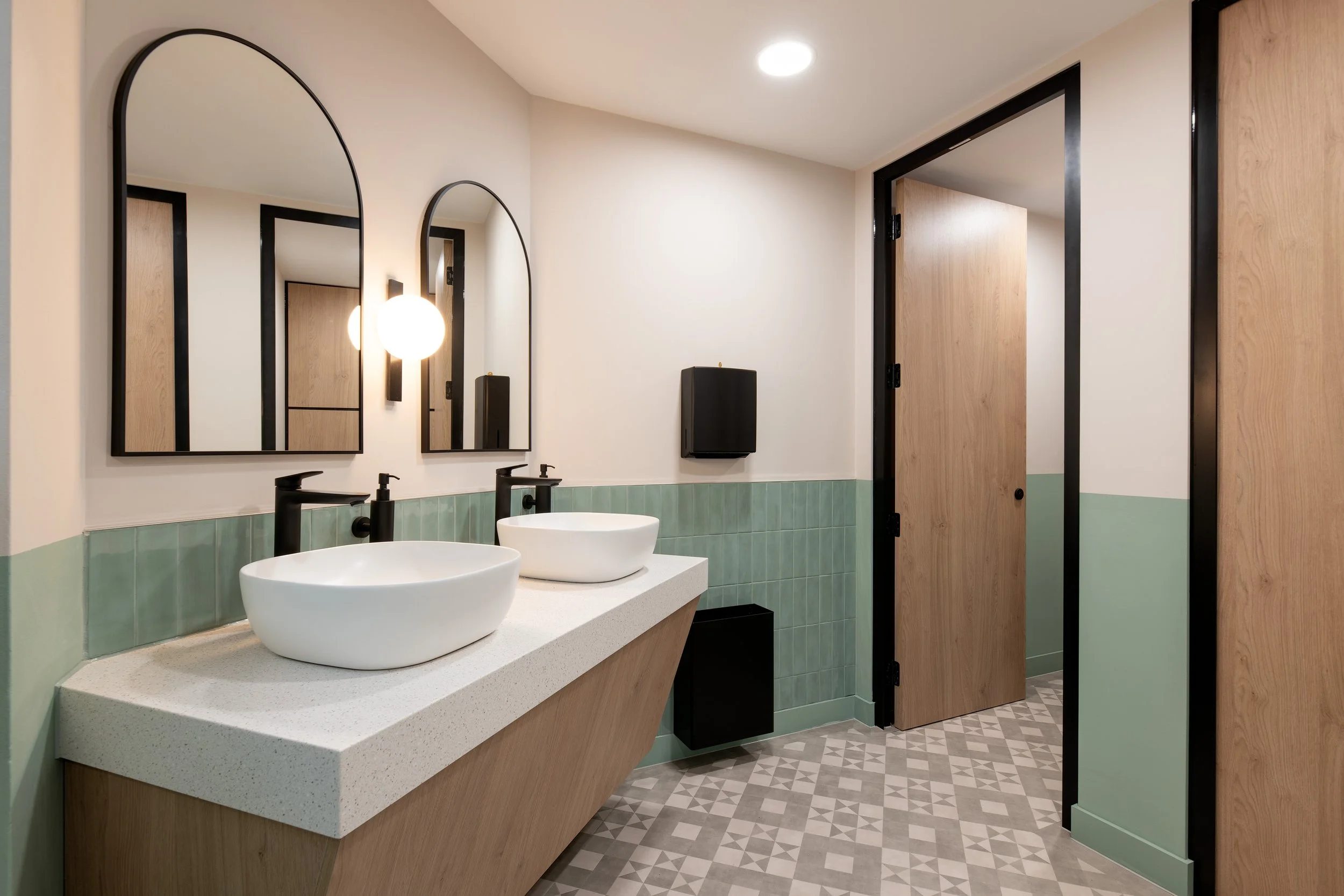 22 Upper Wodburn 20 highres sRGB.jpg