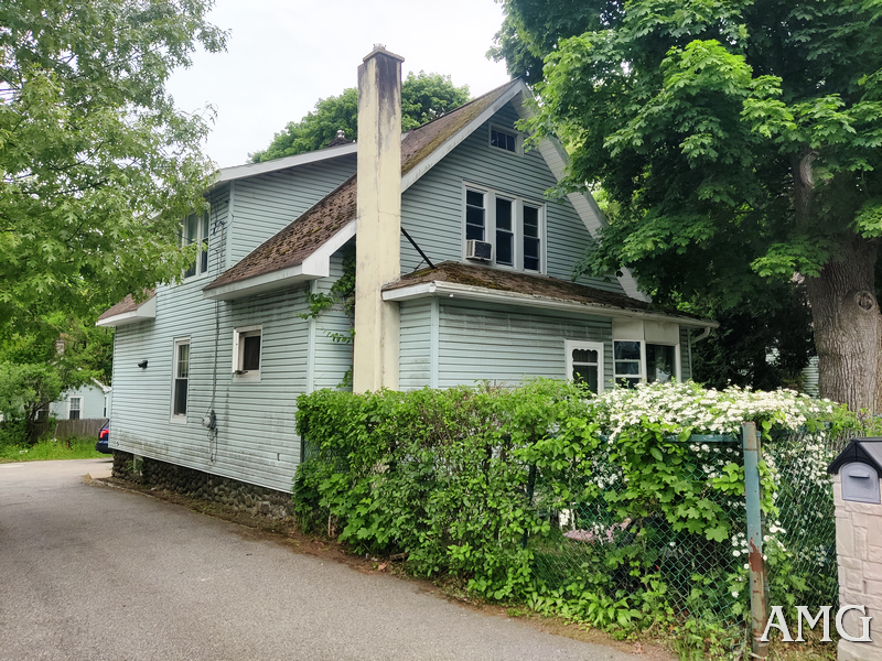 204WheelockAve-Millbury7.png