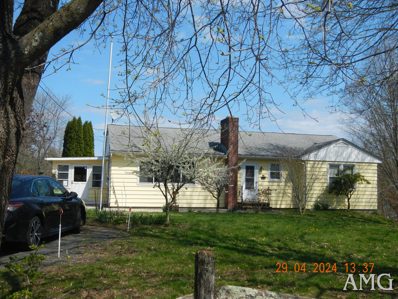 103SouthStEastBrookfield4.png