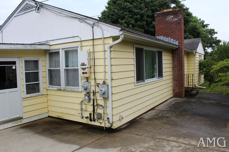 103SouthStEastBrookfield16.png