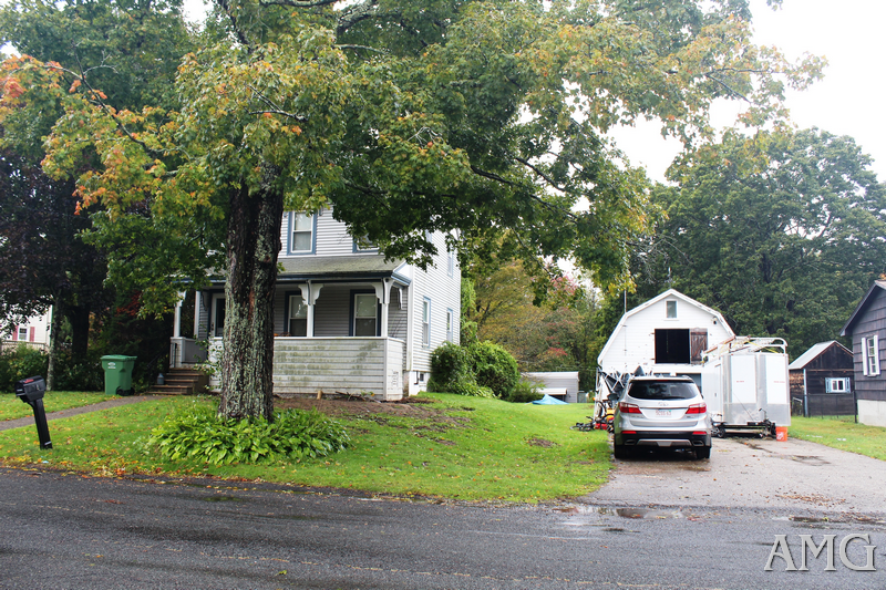 24 King St N Brookfield-12.png