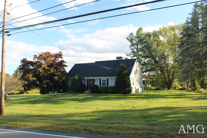347 West Main St Millbury 9.png