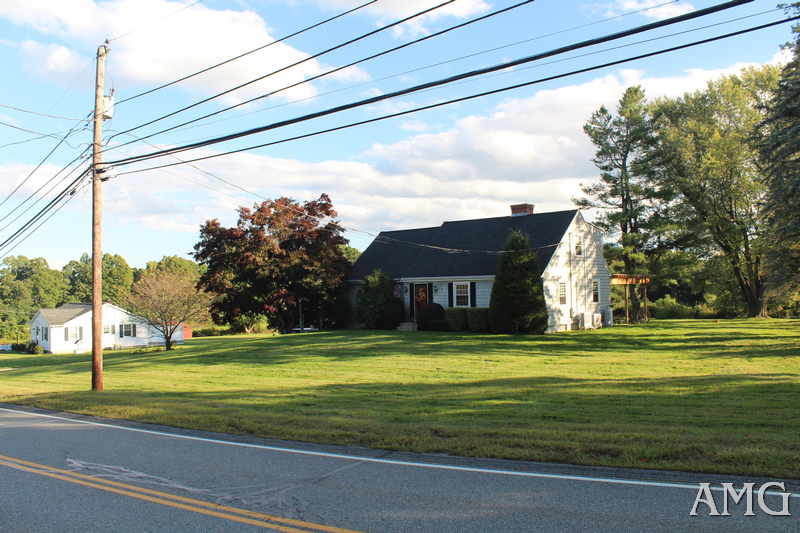 347 West Main St Millbury 12.png
