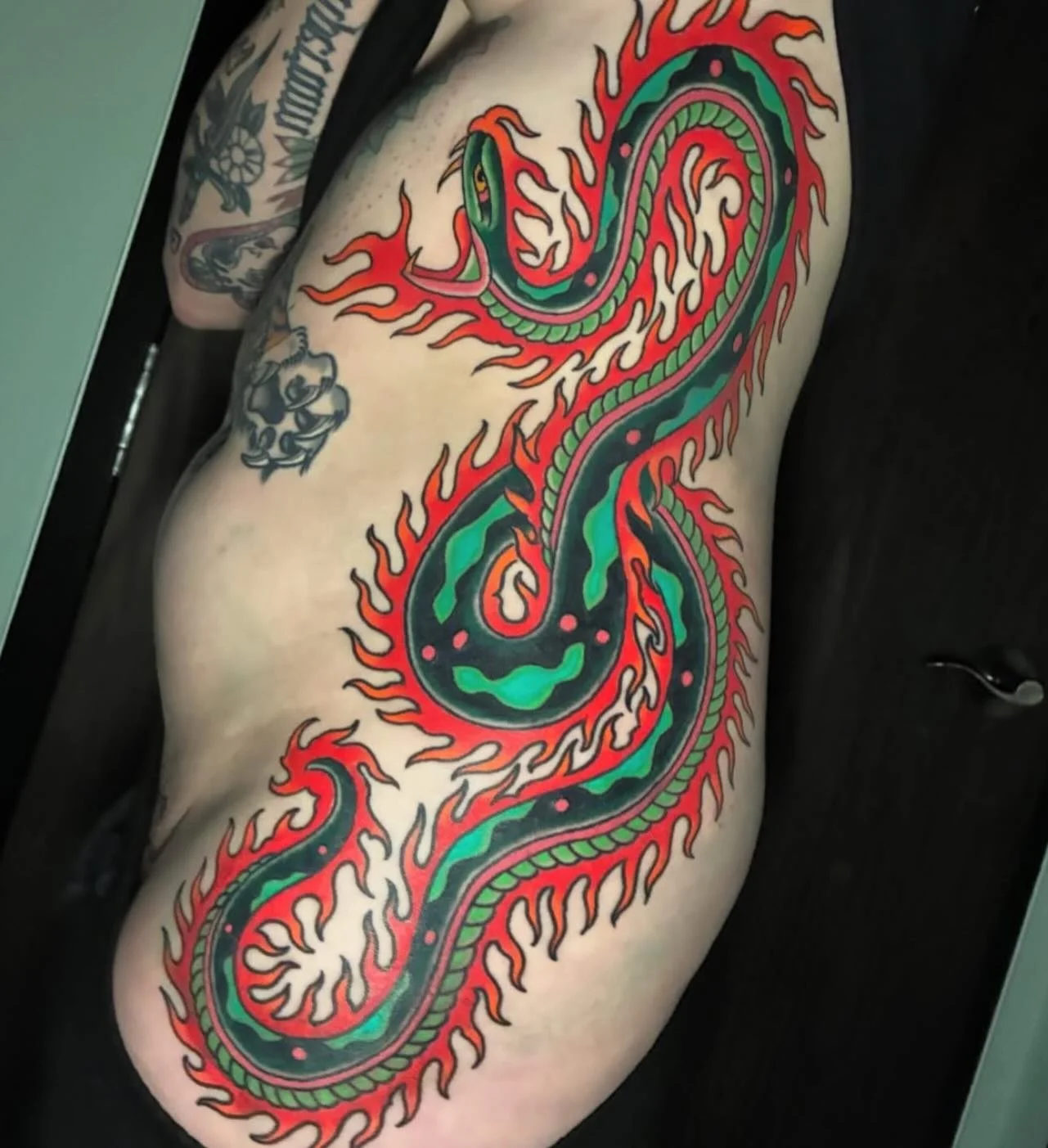 Big ol&rsquo; snake! Tattooed by @ricky.willgues_lct