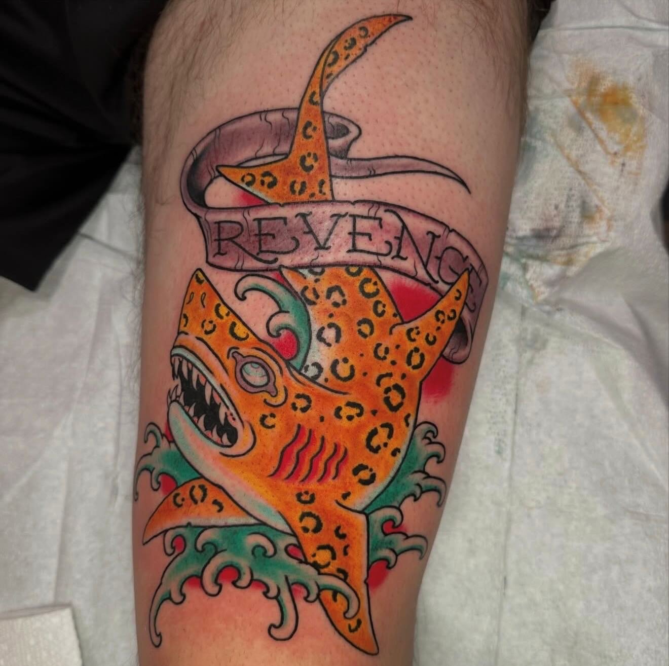 Super fun shark tattooed Bj @bj_giacco_lct ! Always looking forward to exciting designs!