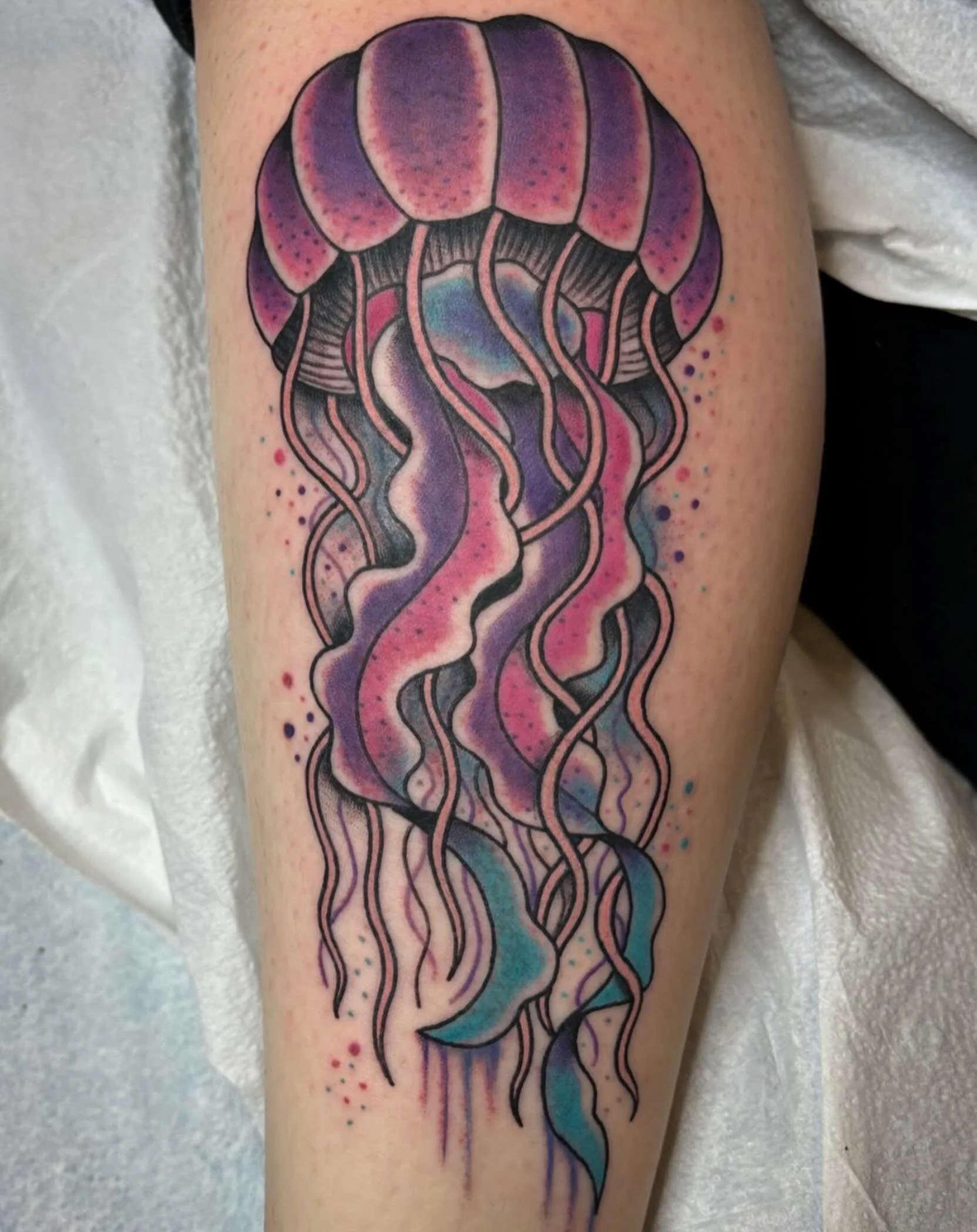 Jelly fish tattooed by Caro! @caromansur