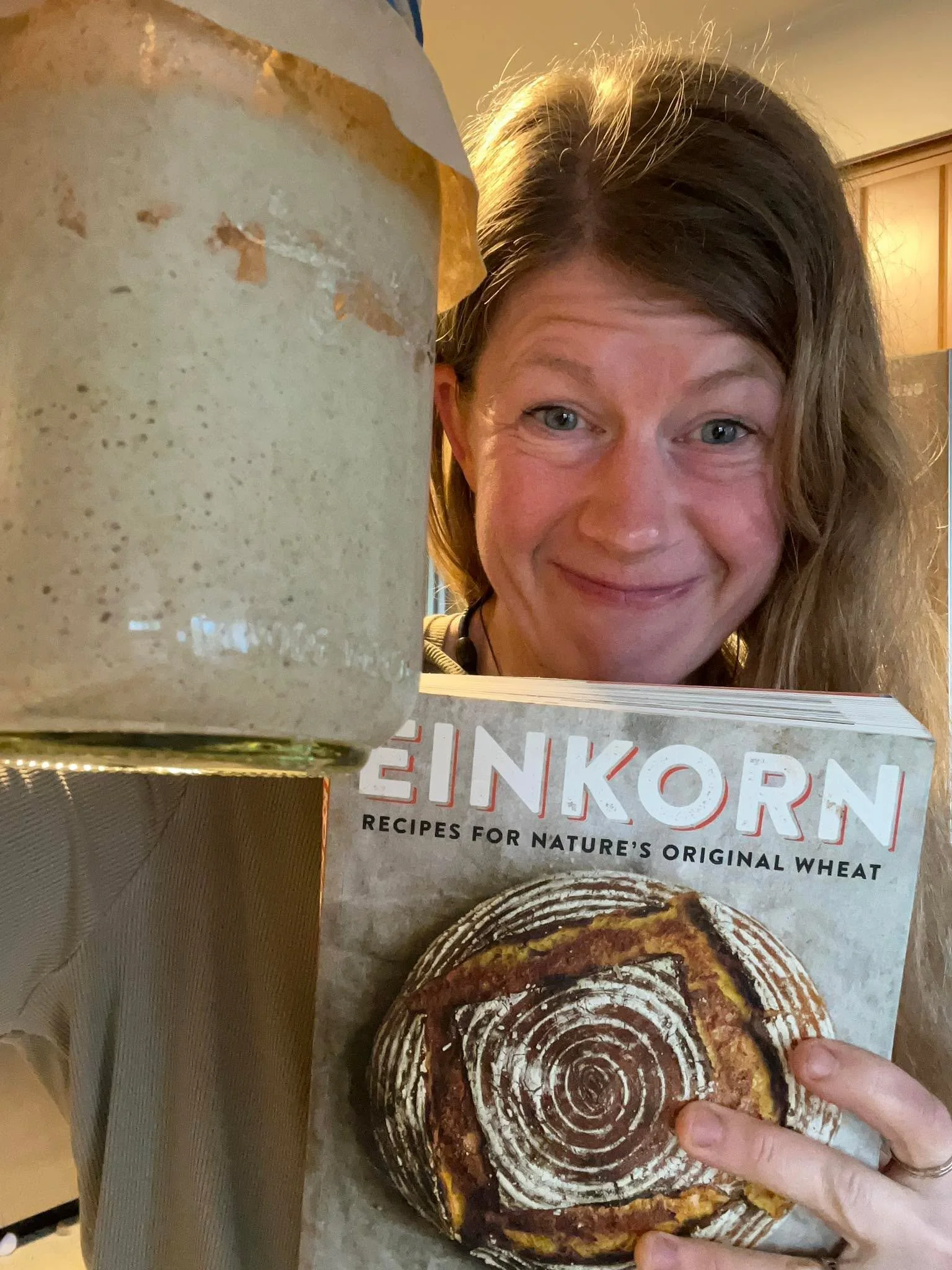 Oh my goodness&hellip; this is one of the BIGGEST reasons I fell in love with using einkorn and grinding my own flour 🌾💛

Did you know that once wheat is ground into flour, over 80% of the nutrients begin oxidizing within the first 24 hours? 😳

Th