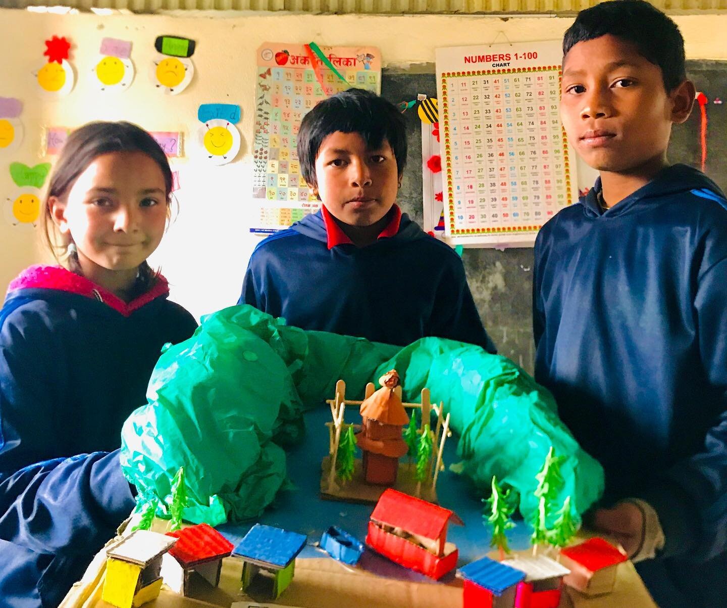 Students recreated Fewa Lake &amp; Tal Barahi Temple 🇳🇵National landmarks of Nepal! 

Fewa Lake holds a special place in the hearts of Nepali people. 🌊✨ It is significant on many levels: spiritually, as many Hindu temples surround the lake, making