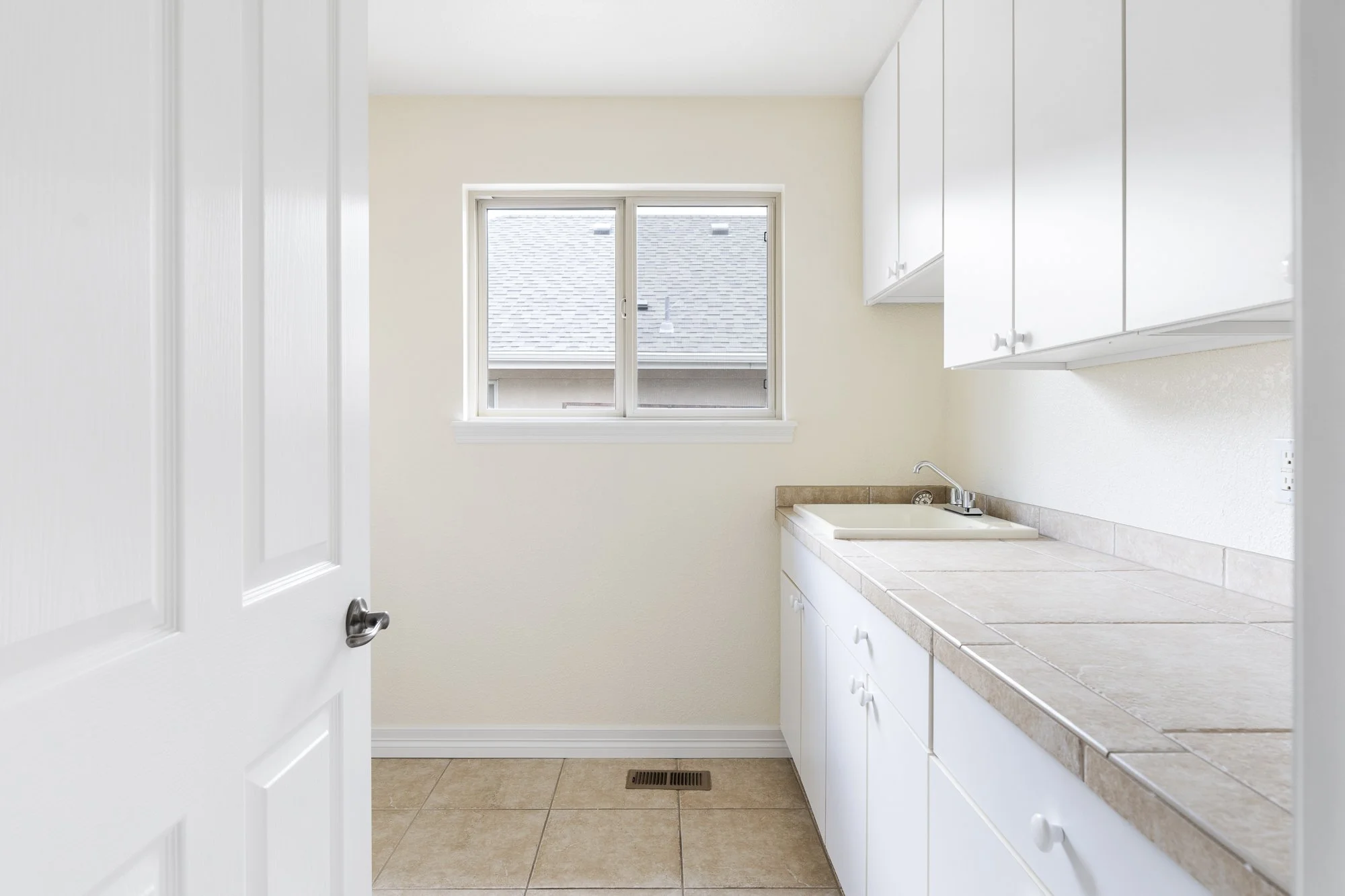 538 Cook Street - Web - Trendem Media-44.jpg