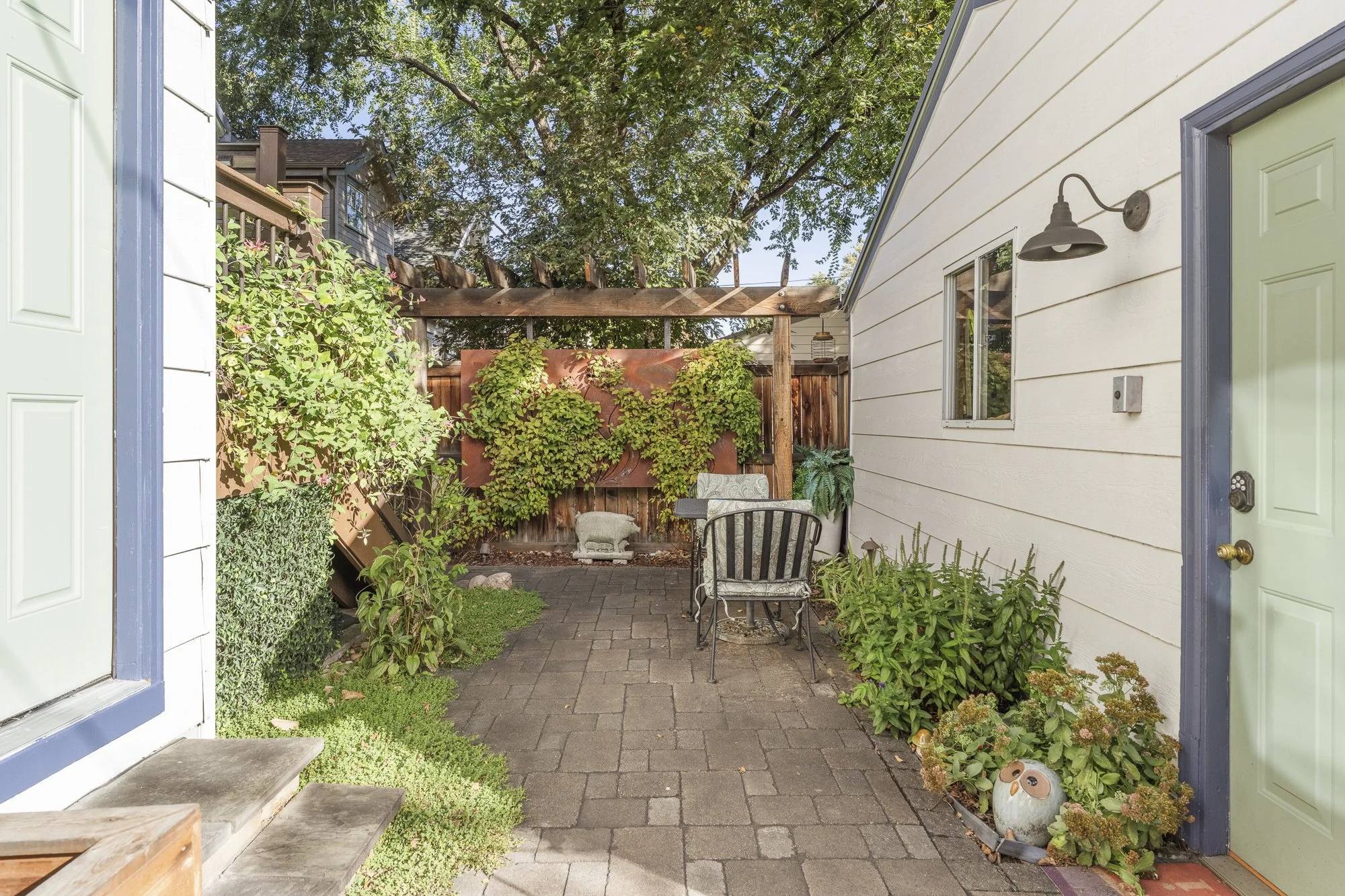 1230 Steele St - Web - Trendem Media-38.jpg