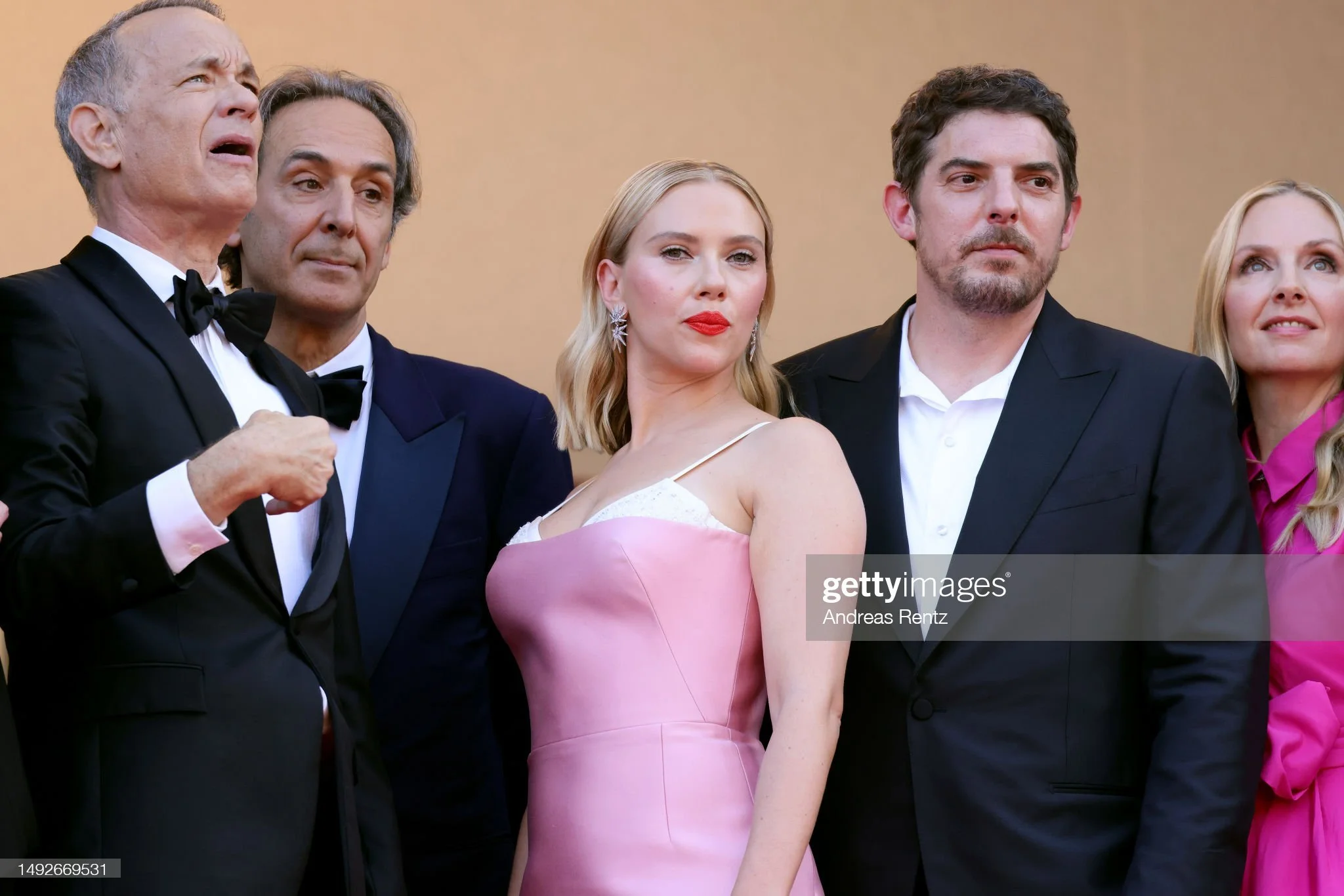 Damien Bonnard x Zegna et Heschung — Montée des marches "Asteroïd City" Cannes 2023
