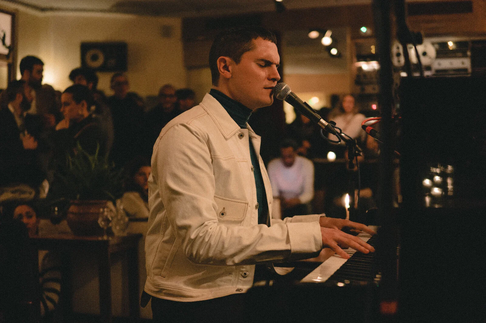 Release Party Traffic Lights EP Victor Solf