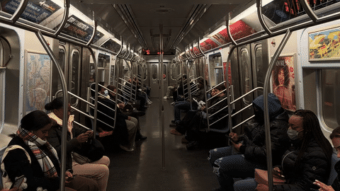 train NYC-low.gif