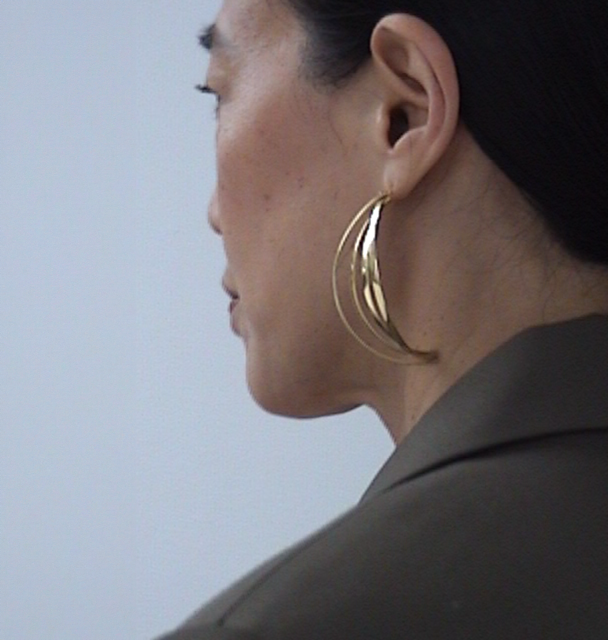 KAREN_LANA_WONG_V.00_04_37_18.Still008.png