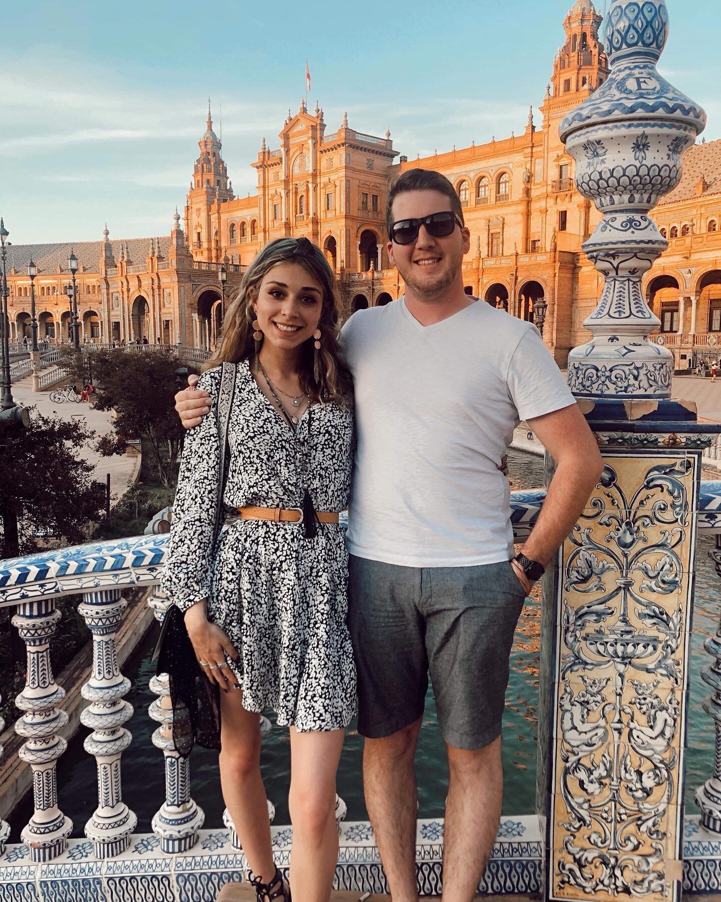 ✨Where&rsquo;s the place you felt/feel most inspired or creative? ✨

I remember feeling like all my creativity had disappeared for months on end. 

Zack &amp; I went on a trip to Spain (2019) and about halfway through our trip my general burnout had 