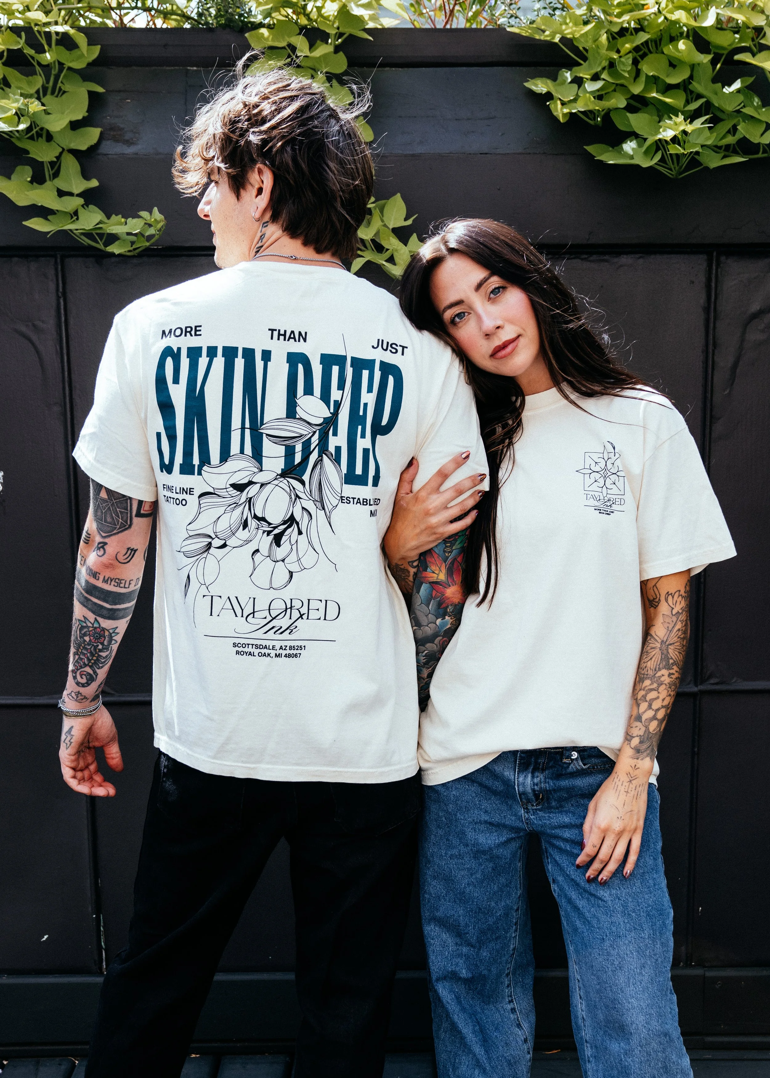 Vol. 1 Taylored.ink - Tshirt