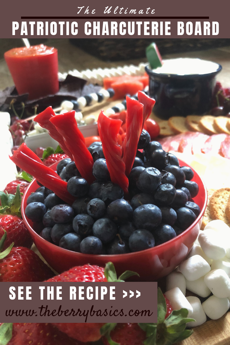 ultimate patriotic charcuterie board2.png