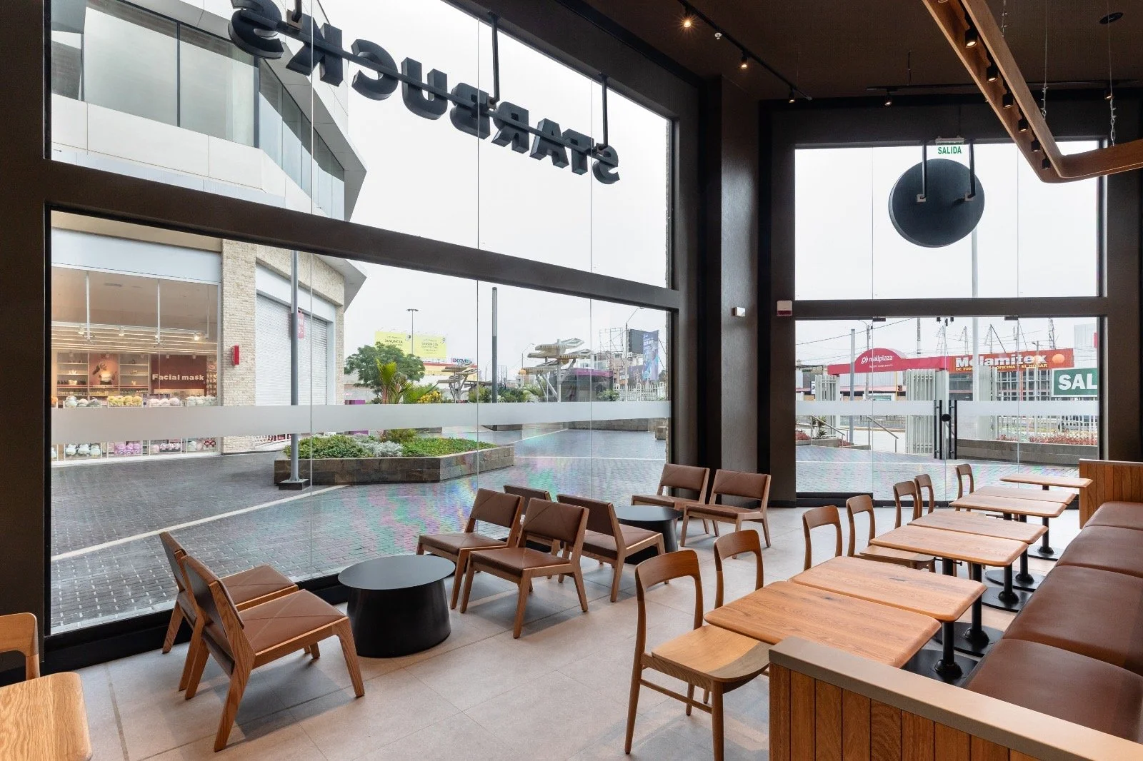 ed5bf519-a878-42f6-a60b-11caeb753b2e 2.JPG