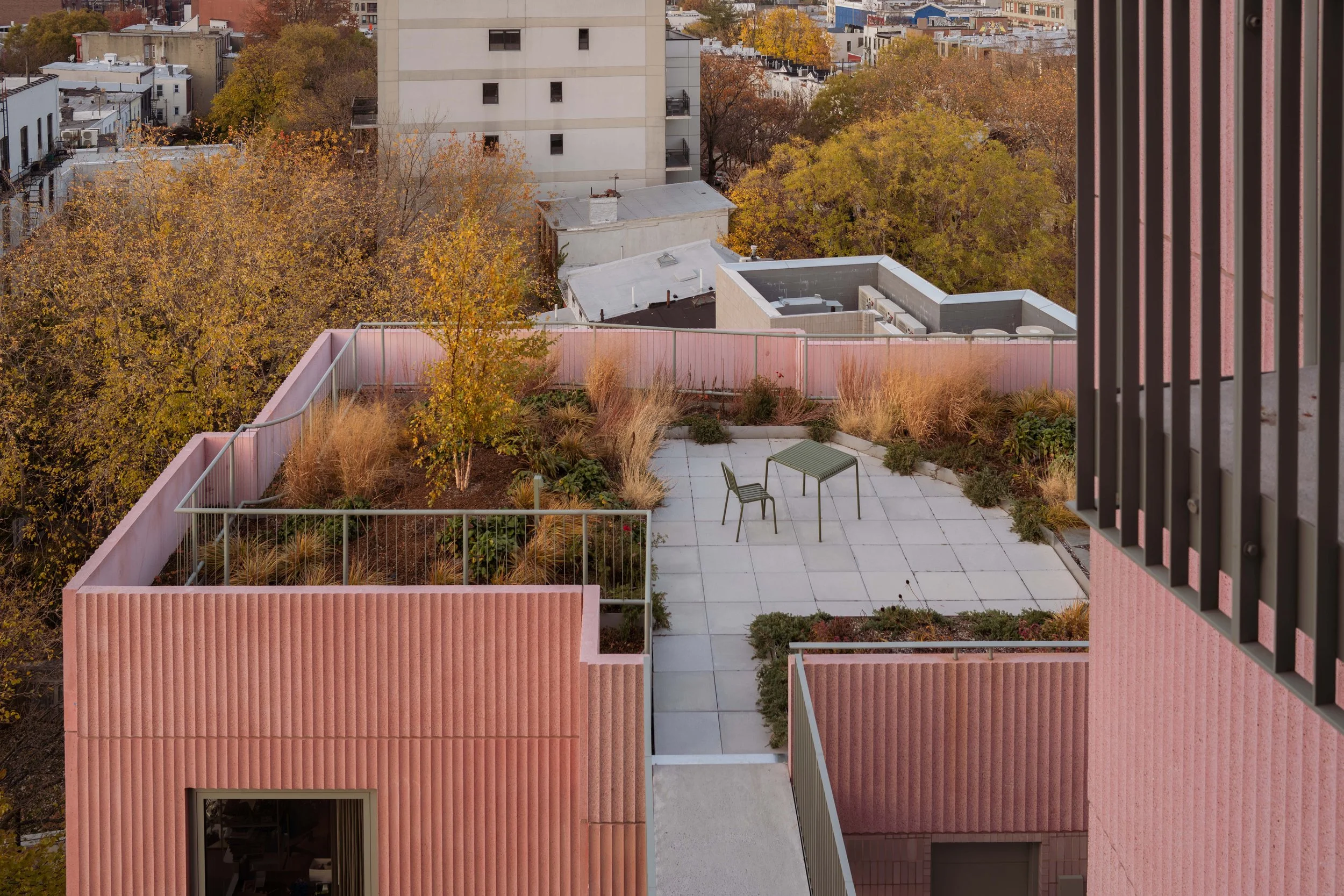 144 Van_VF Sel-4 2.jpg