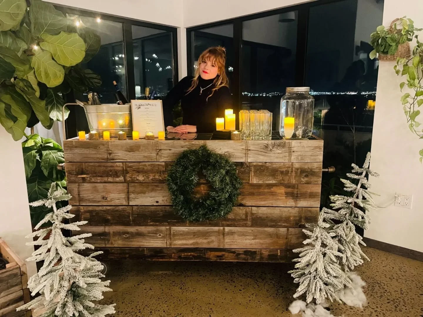 Sip sustainably 🌿🍸 

Meet Anna, Mixologist and Head of the @brooklyngrange Beverage Program, who brings farm-to-glass beverages to life. 

Prioritizing sustainable wine and spirits, local beer, housemade mixers, and farm-grown garnishes, the team a