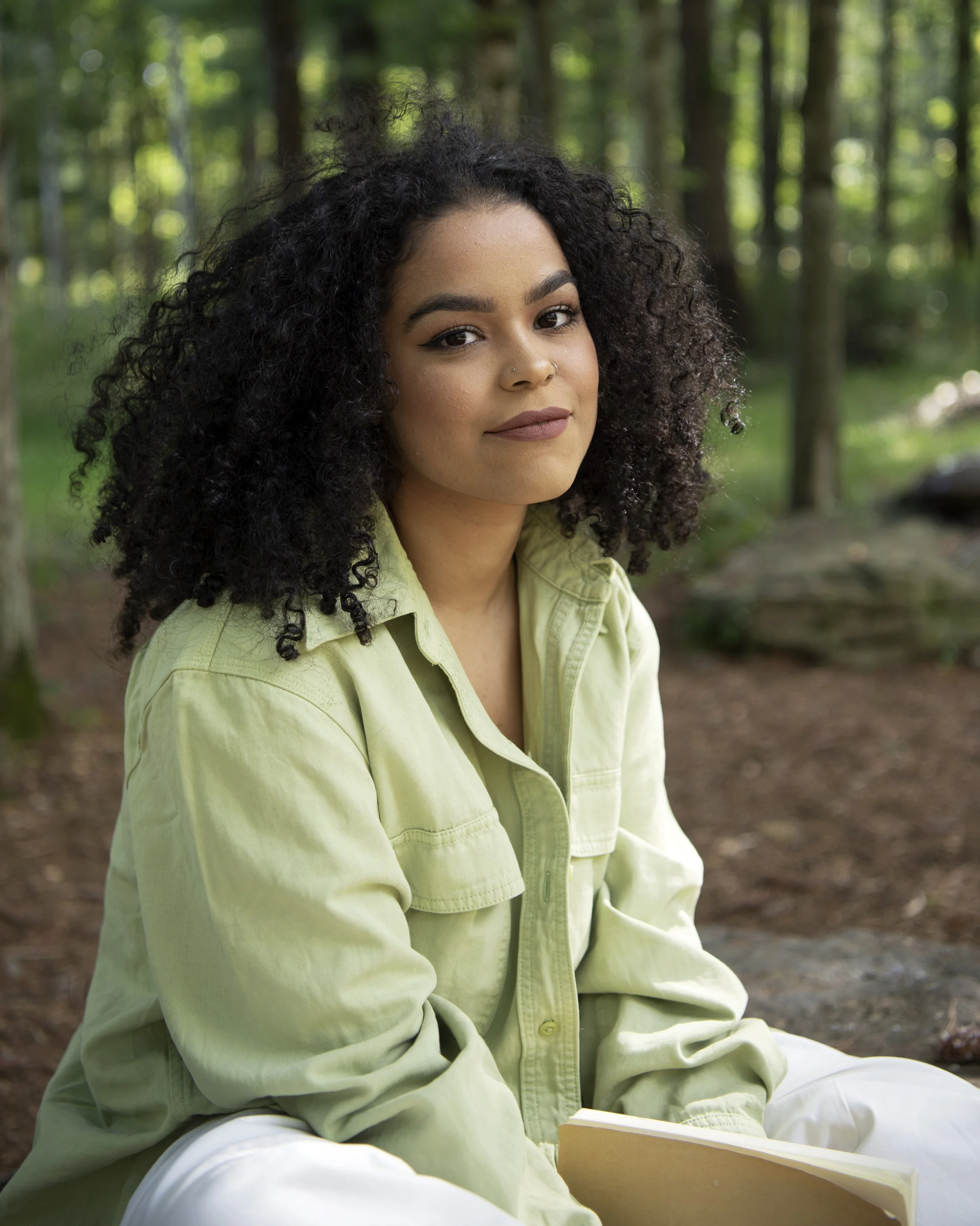  Angeles Perez   
she/they/him 
Public Programming Manager  