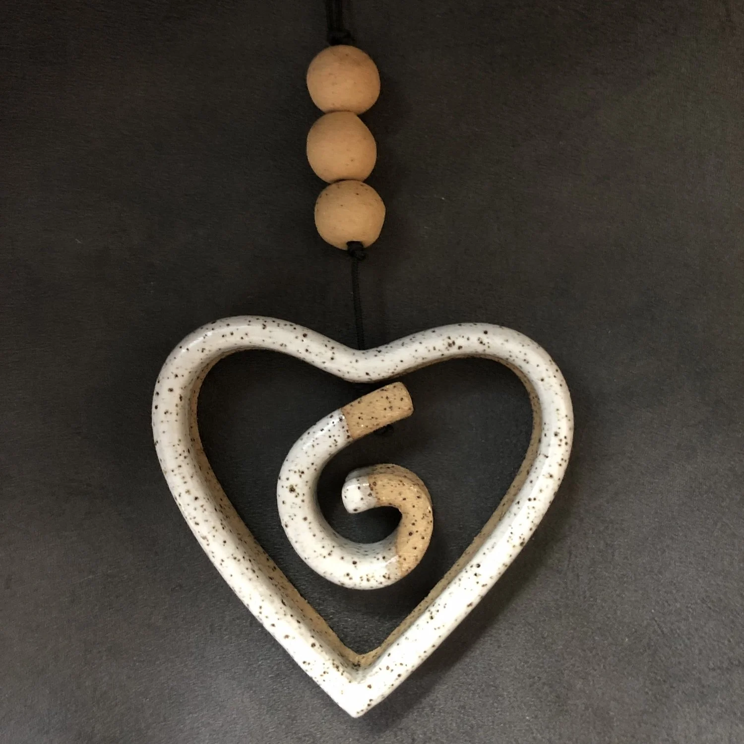 medium heart . 696