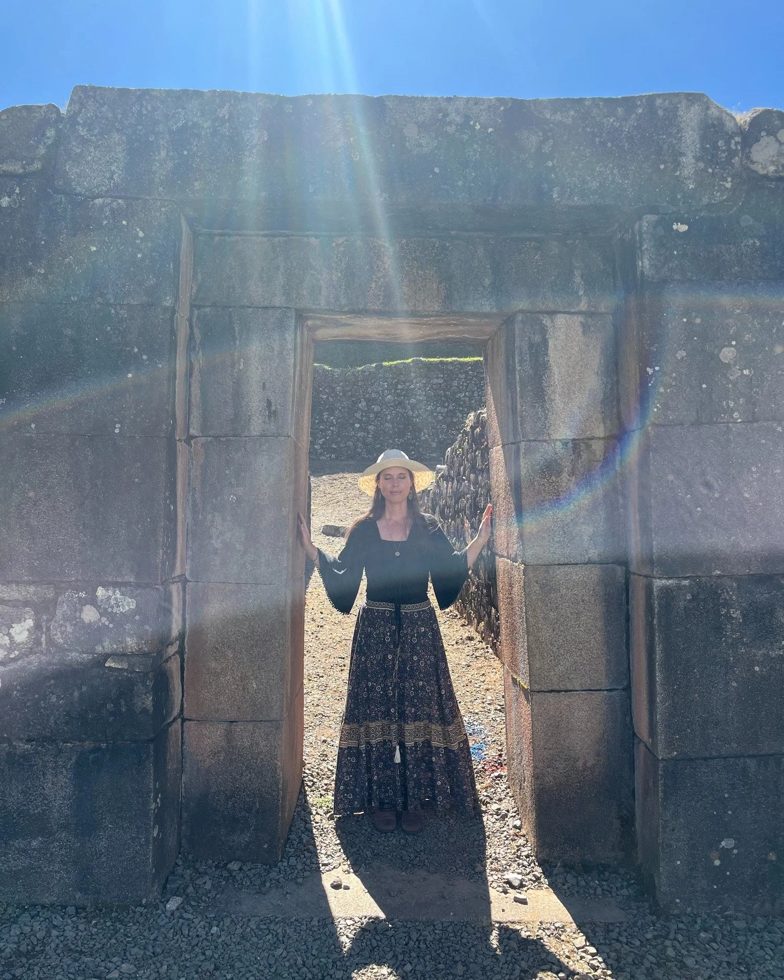 We're crossing through some intense portals at the moment - remember you are the light 🌈🔆