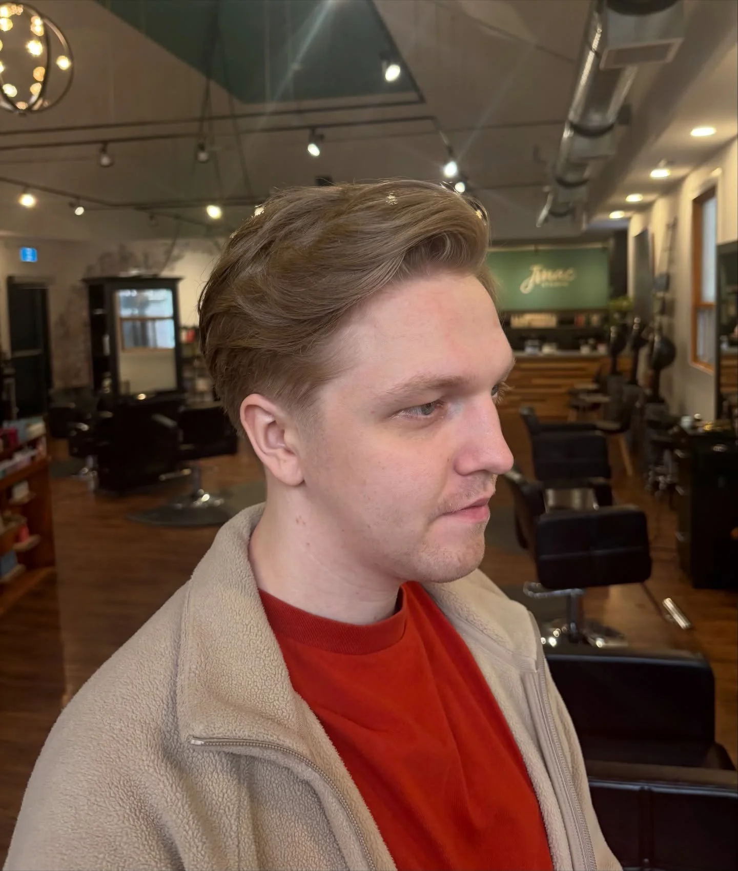 @k.ail.en always knows how to make a cut look effortless 🤍

Swipe for the before!

Book online, call, or DM us for an appointment!

📍1127 Kensington Rd NW, Calgary, AB
(403) 283-0031
www.jmacstudio.ca 

&bull;
&bull;
&bull;
&bull;
&bull;
#menshair 