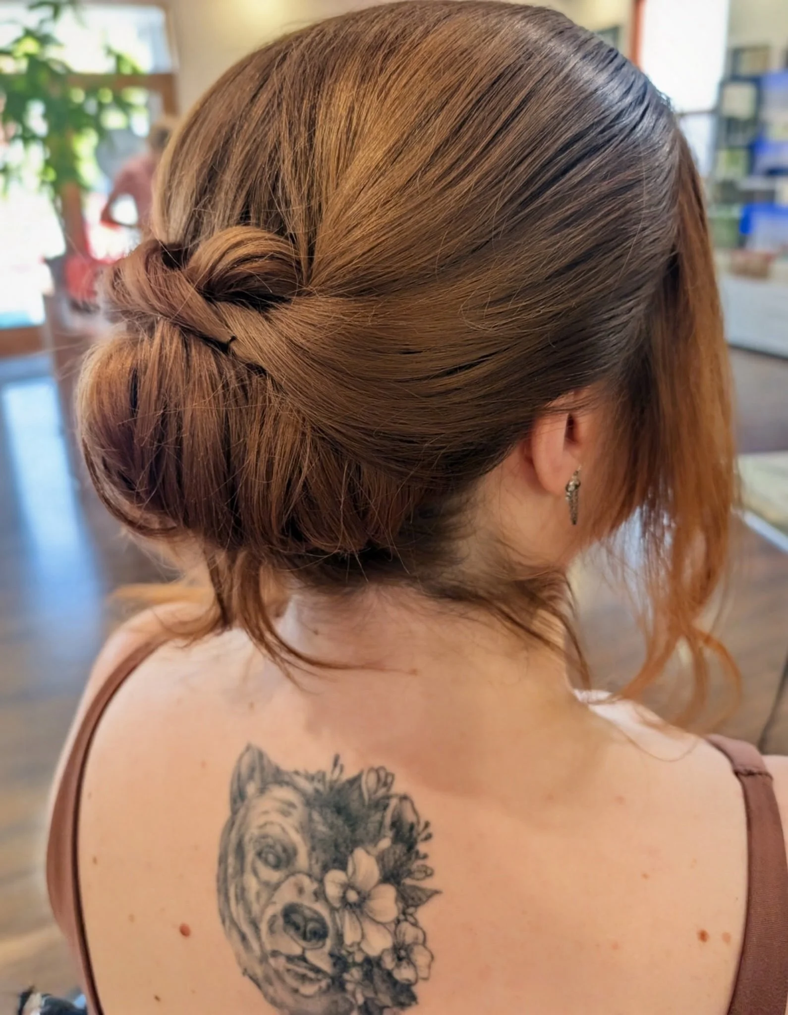 The beauty is in the details. 🤍

A low textured bun with soft face-framing pieces for an elegant look that feels modern, effortless, and timeless all at once.

Created by @hairbyalexandra403 

Book online, call, or DM us for an appointment!

📍1127 