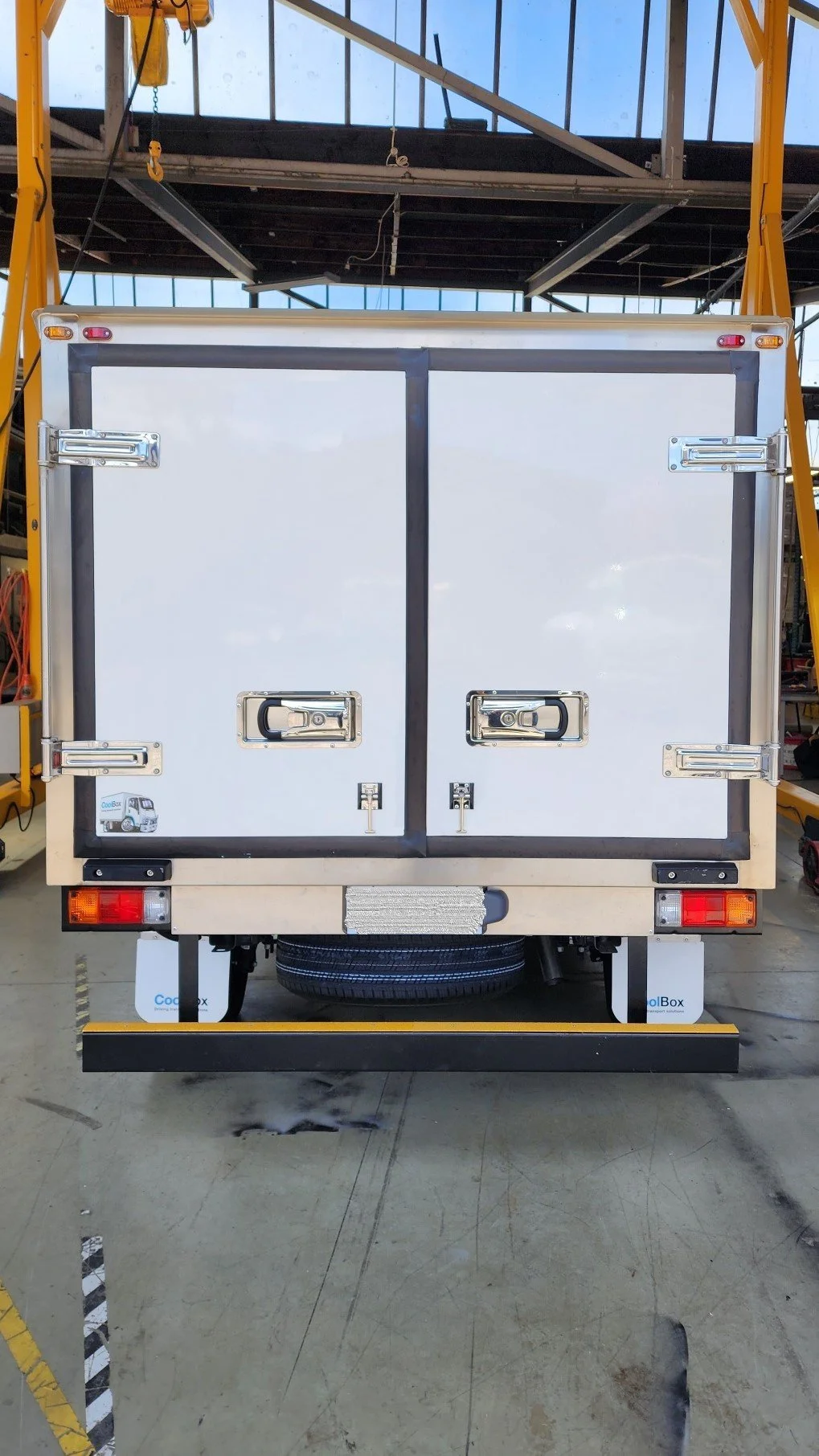 FORD — COOL BOX NZ
