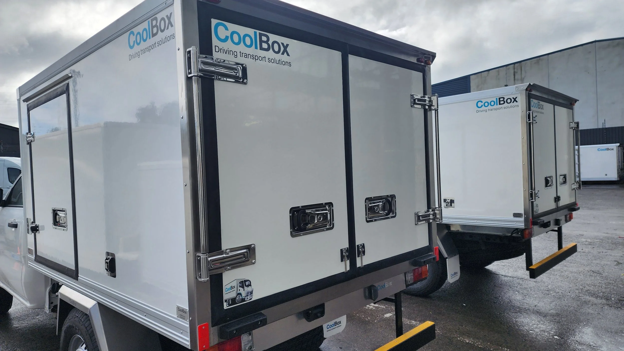 FORD — COOL BOX NZ