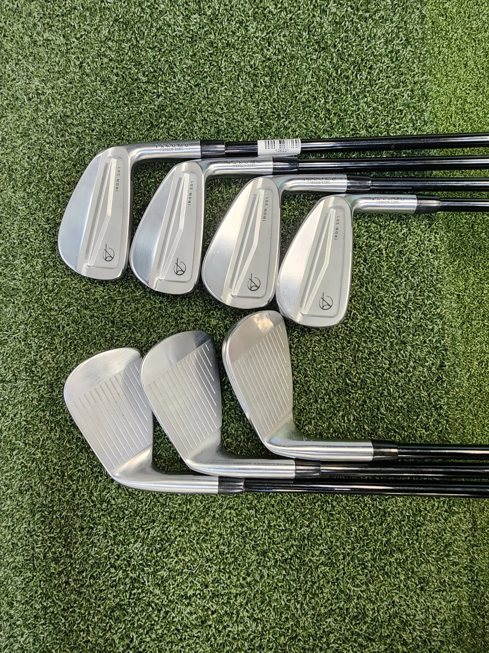 Used Right Hand Takomo 201 Irons