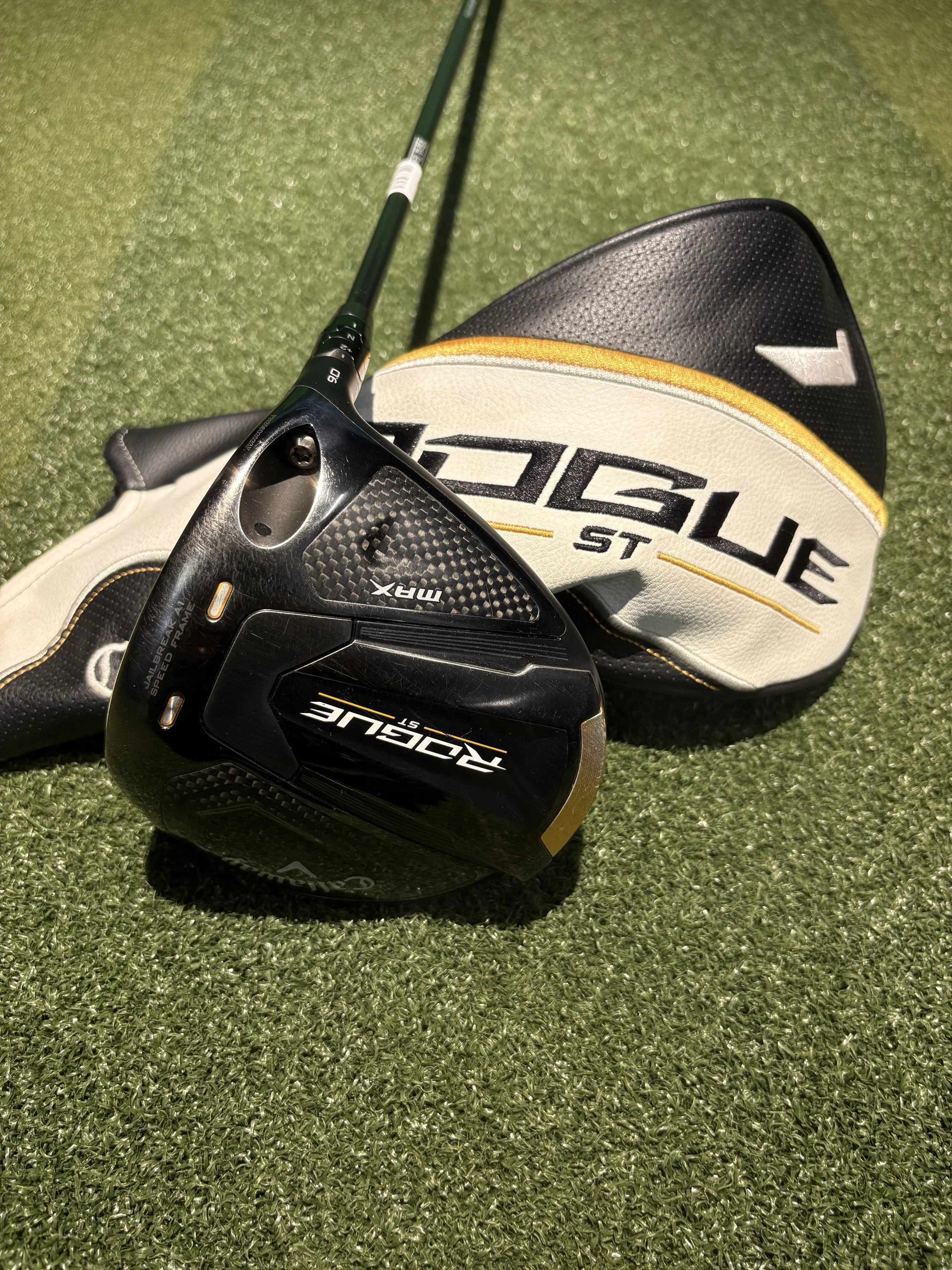 Used Right Handed Callaway Rogue ST Max Driver