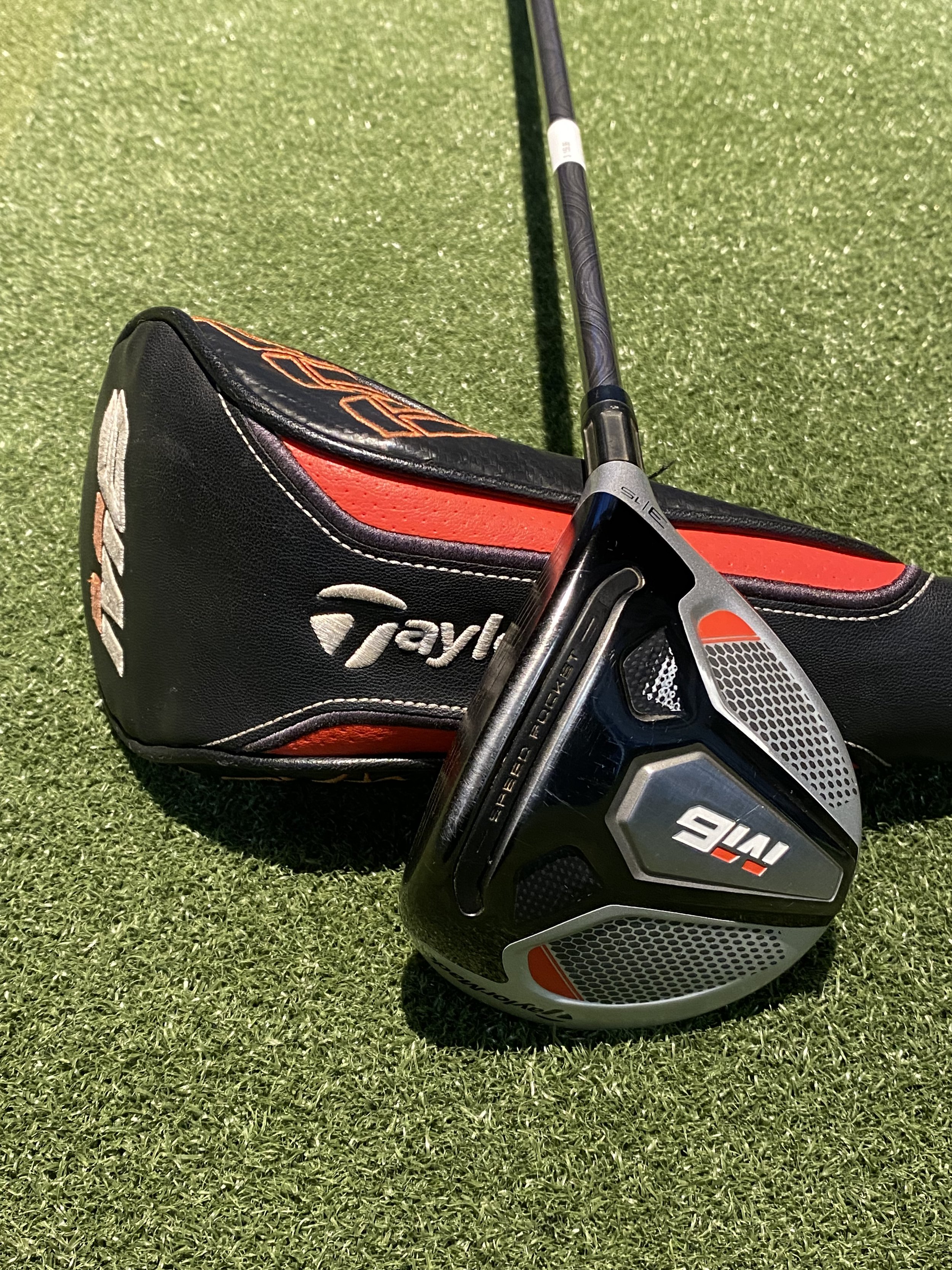 Used Right Handed Taylormade M6 Fairway wood