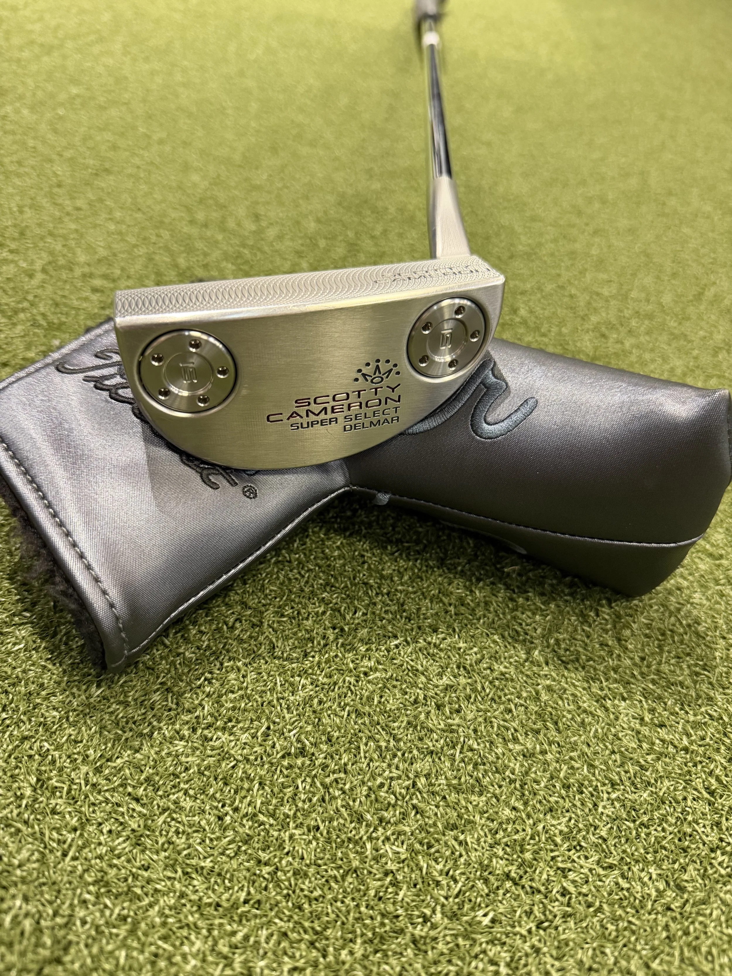 USED RIGHT HANDED SCOTTY CAMERON SUPER SELECT DEL MAR