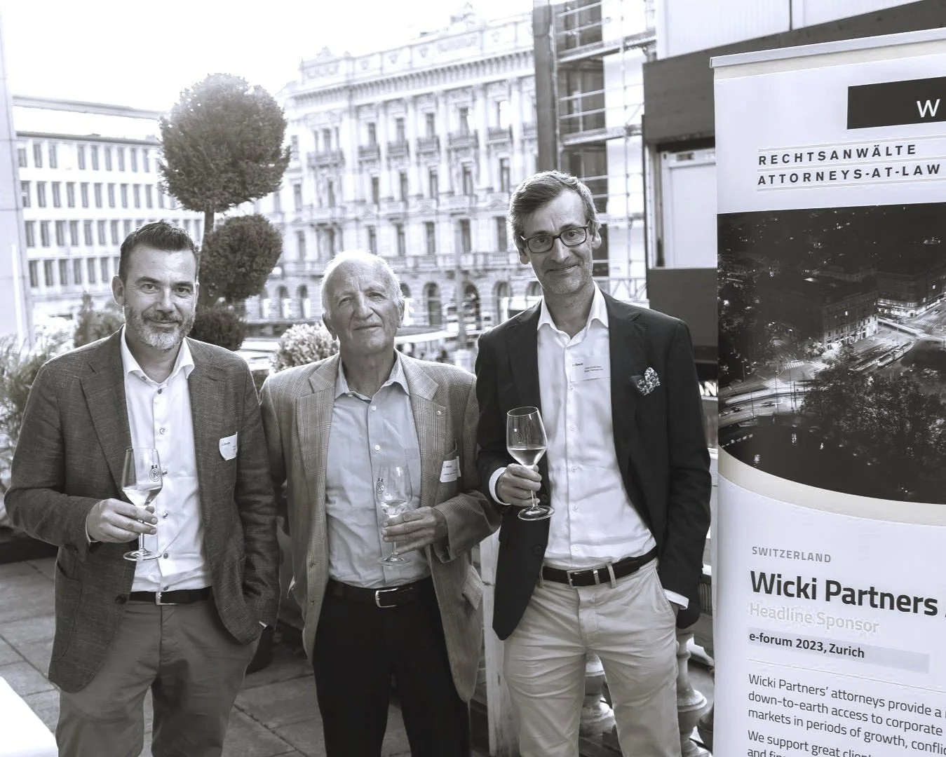 e-forum 2023: Metaverse, KI, Cyber-Security &amp; Co.: Chancen und Herausforderungen für Unternehmen 