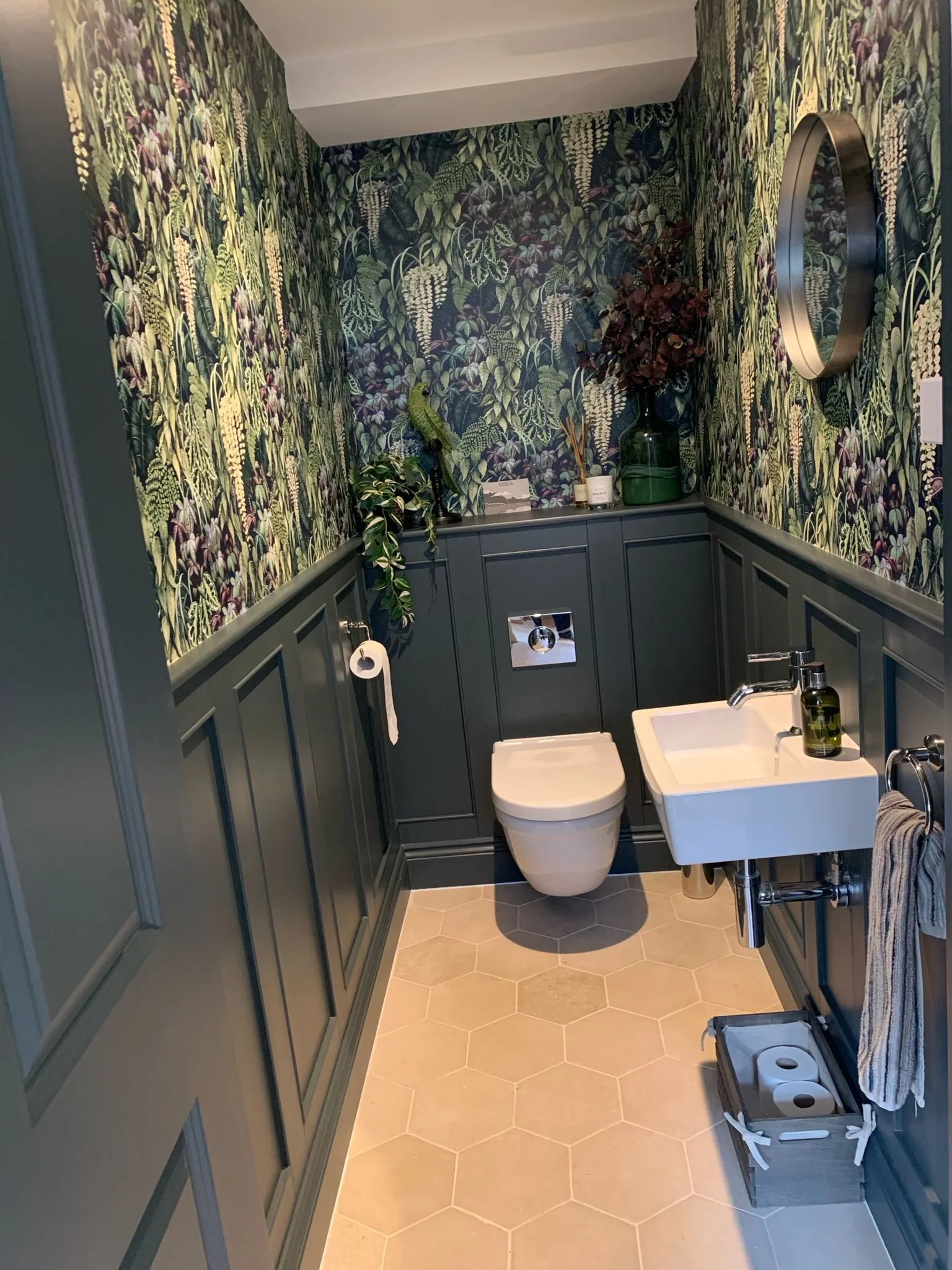 Panelling in a WC
