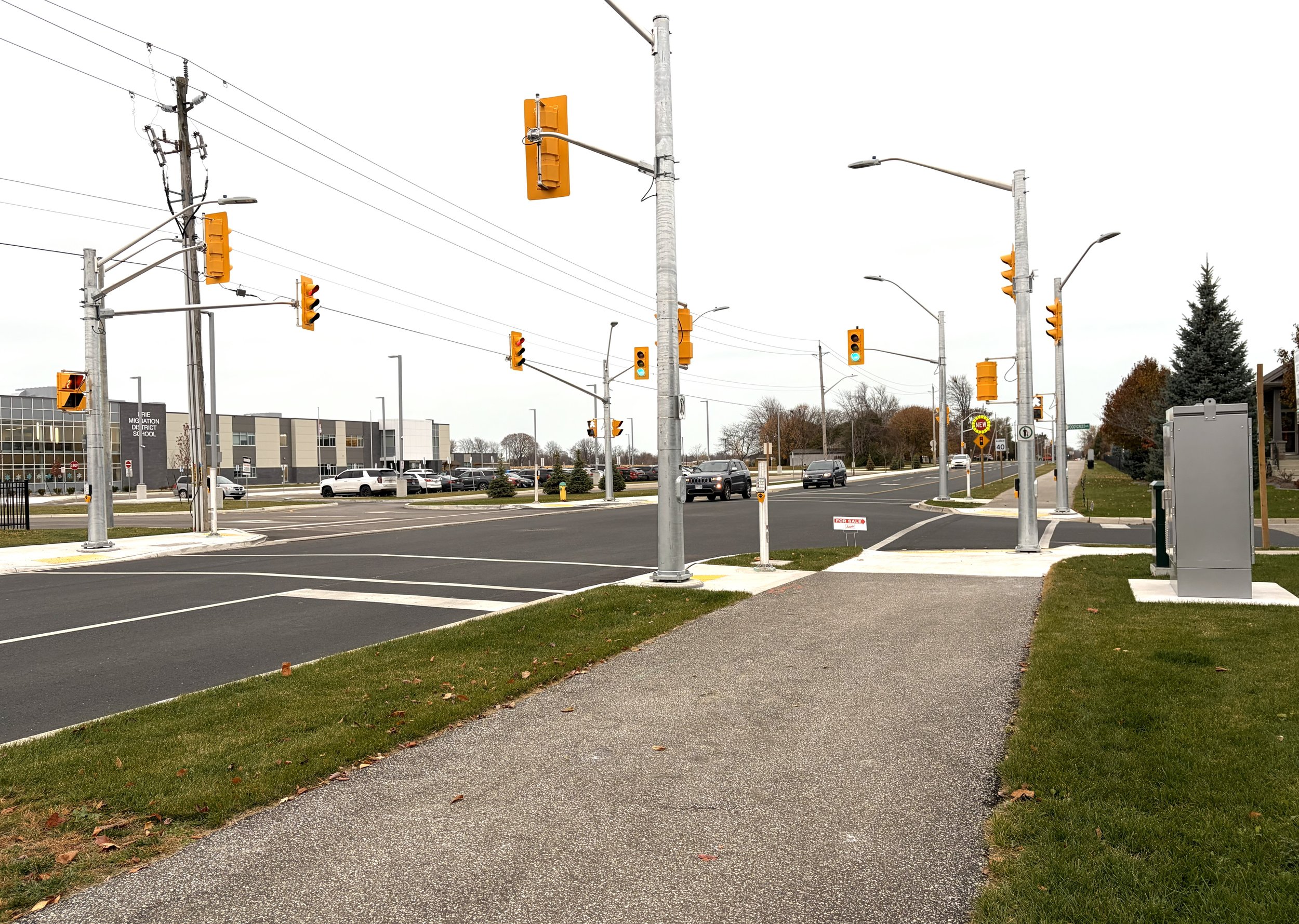 traffic signals and pedestrian crosswalk