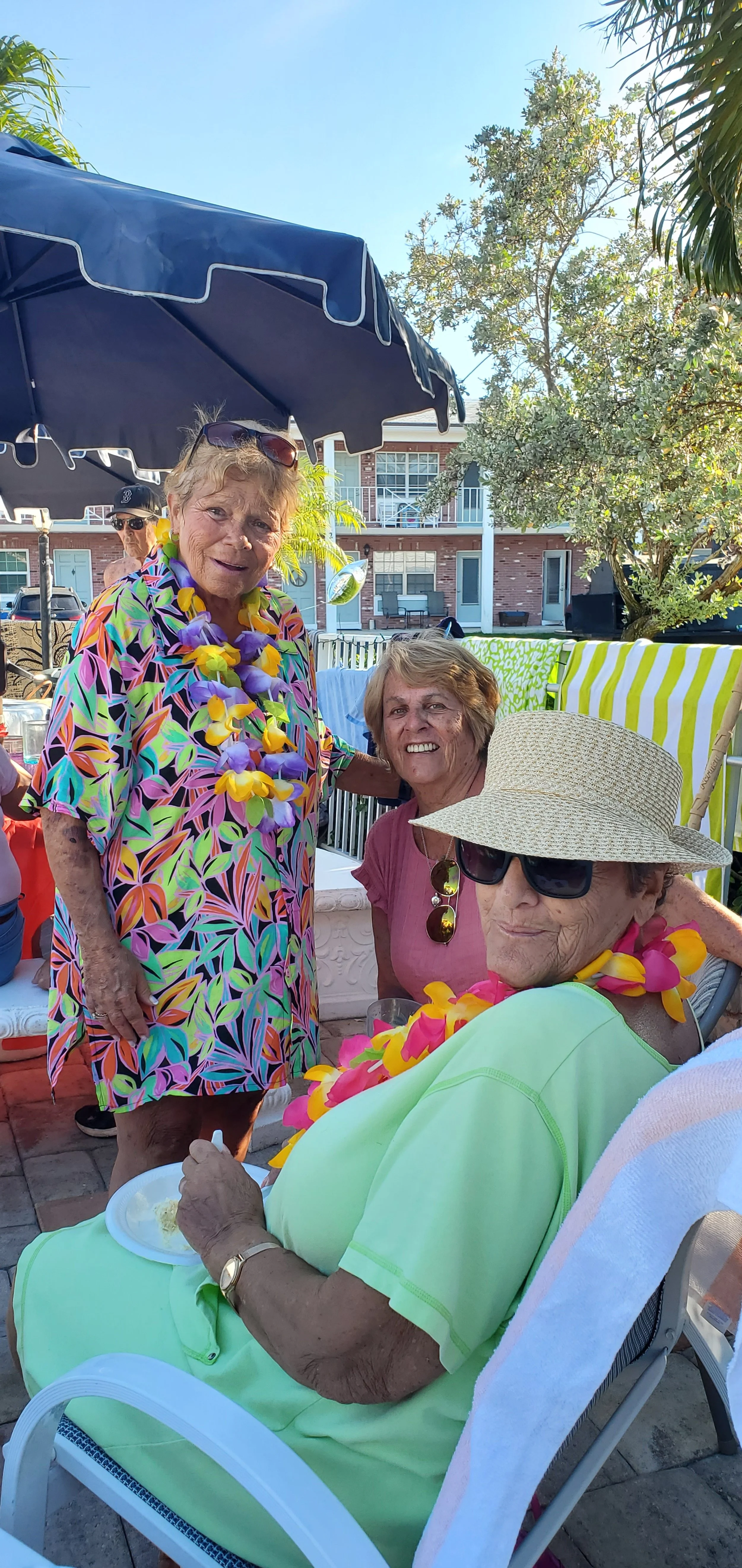 A really Big Splash! — Colonial Ridge Club Ocean Ridge, Florida
