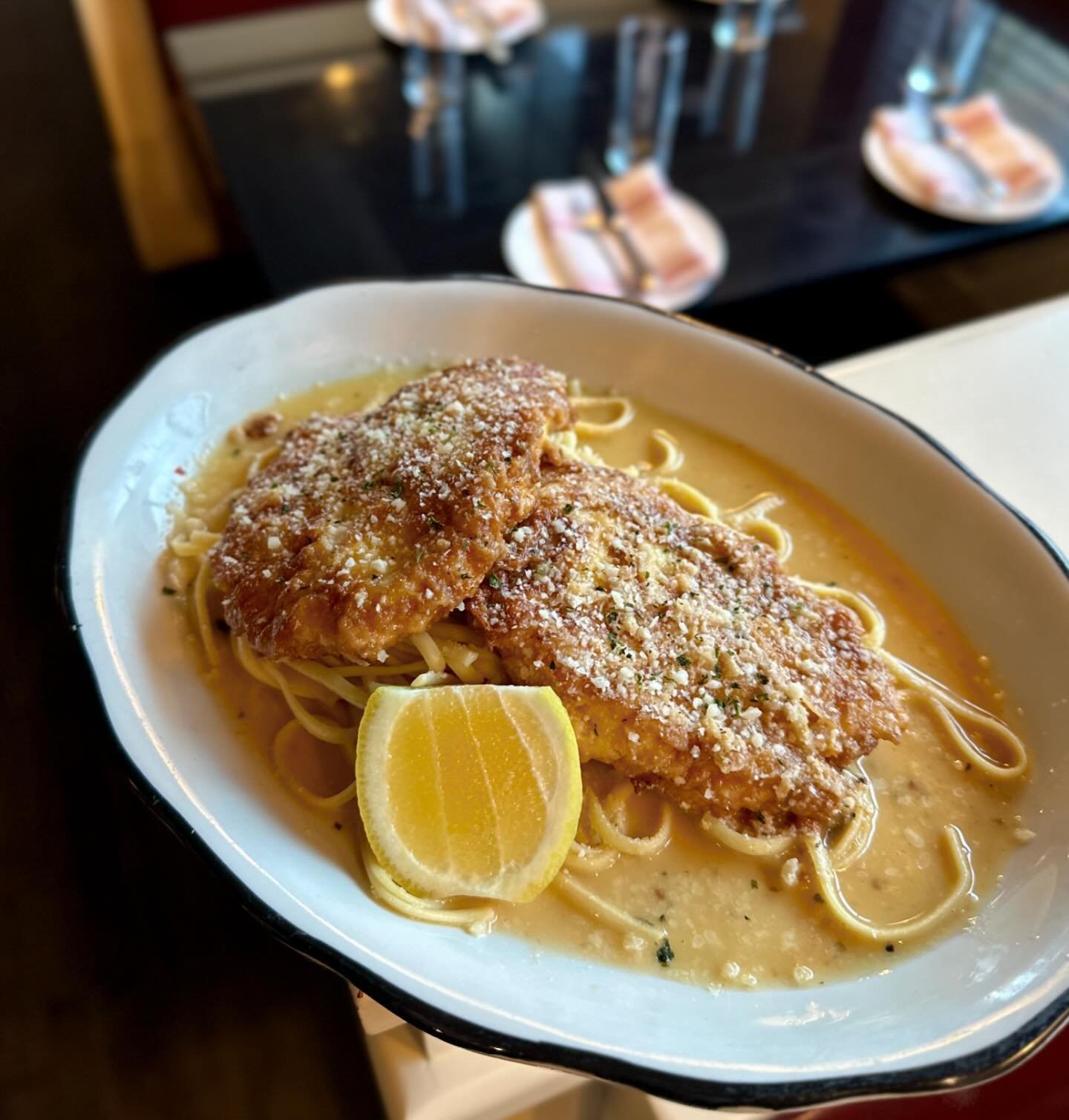 bring me back something french! 🤌

CHICKEN FRENCH &bull; egg dipped + saut&eacute;ed, sherry lemon sauce, served over linguine 🍋 

____
#nocinoroc #chickenfrench #eastviewmall