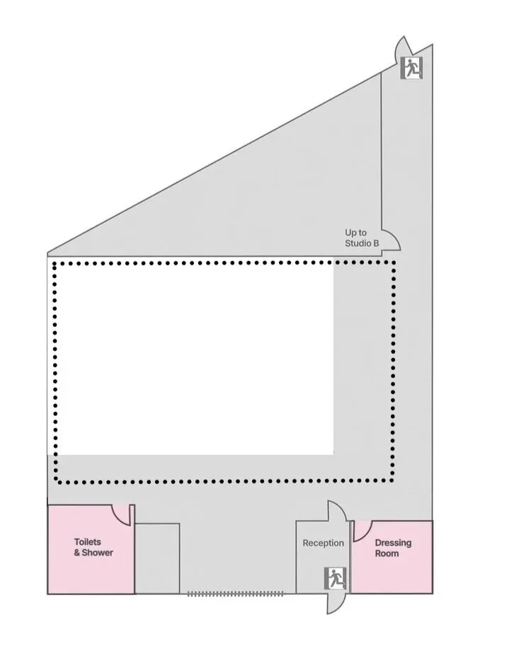 Studio A - Blackout curtain footprint
