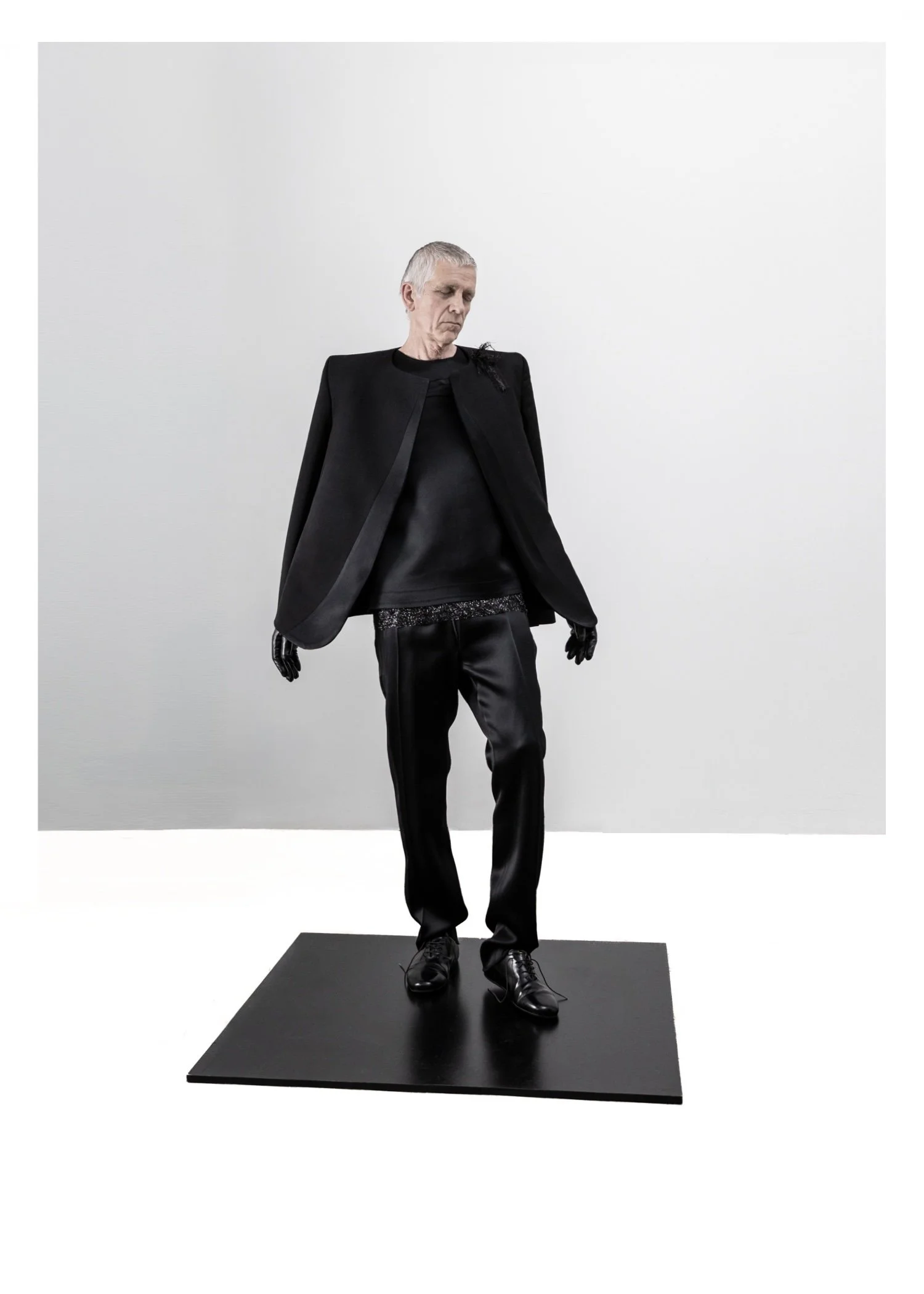 LOOK 5.jpg
