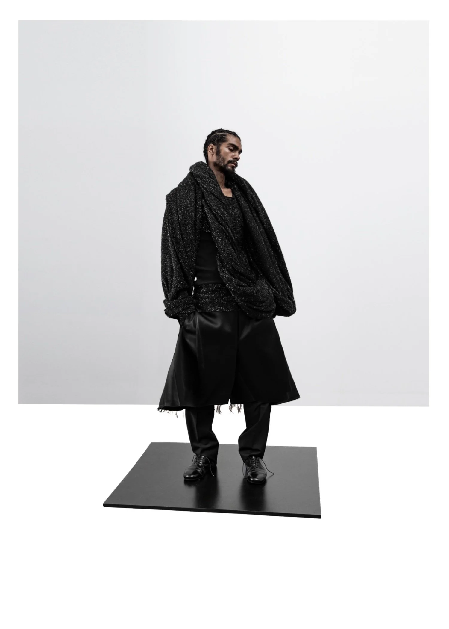 LOOK 11.jpg
