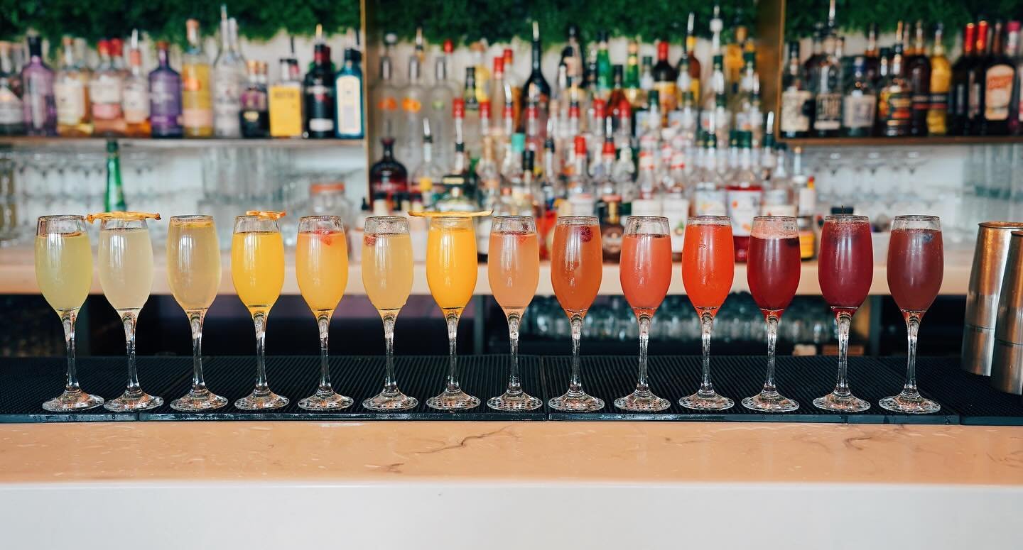 WE DO THE BEST BOTTOMLESS BRUNCH IN LEICESTER! 🌸🍹

🌈When it comes to Bellinis, we have more options than you could shake a feather boa at.&nbsp;

BOTTOMLESS BRUNCH

Choose either bottomless Prosecco, Bellini&rsquo;s or Beer for &pound;35pp or Porn
