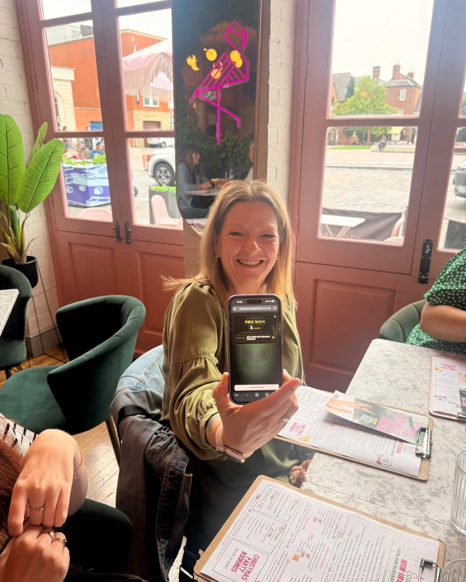DID YOU SEE THIS?! ✨ Jo won her bottomless brunch on Saturday for only 50p on Audrey Competitions, imagine unlimited drinks for 90 mins and lunch for only 50p, what a steal 👏👏👏 #enternow #PlayNow #WIN #Audrey #bottomlessbrunch #winner