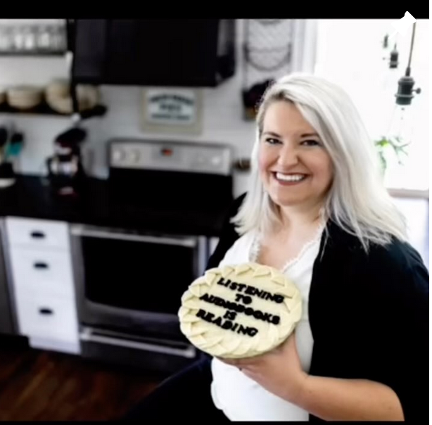 Pies, Books, Chronic Illness, Mental Wellness and more with Stephanie