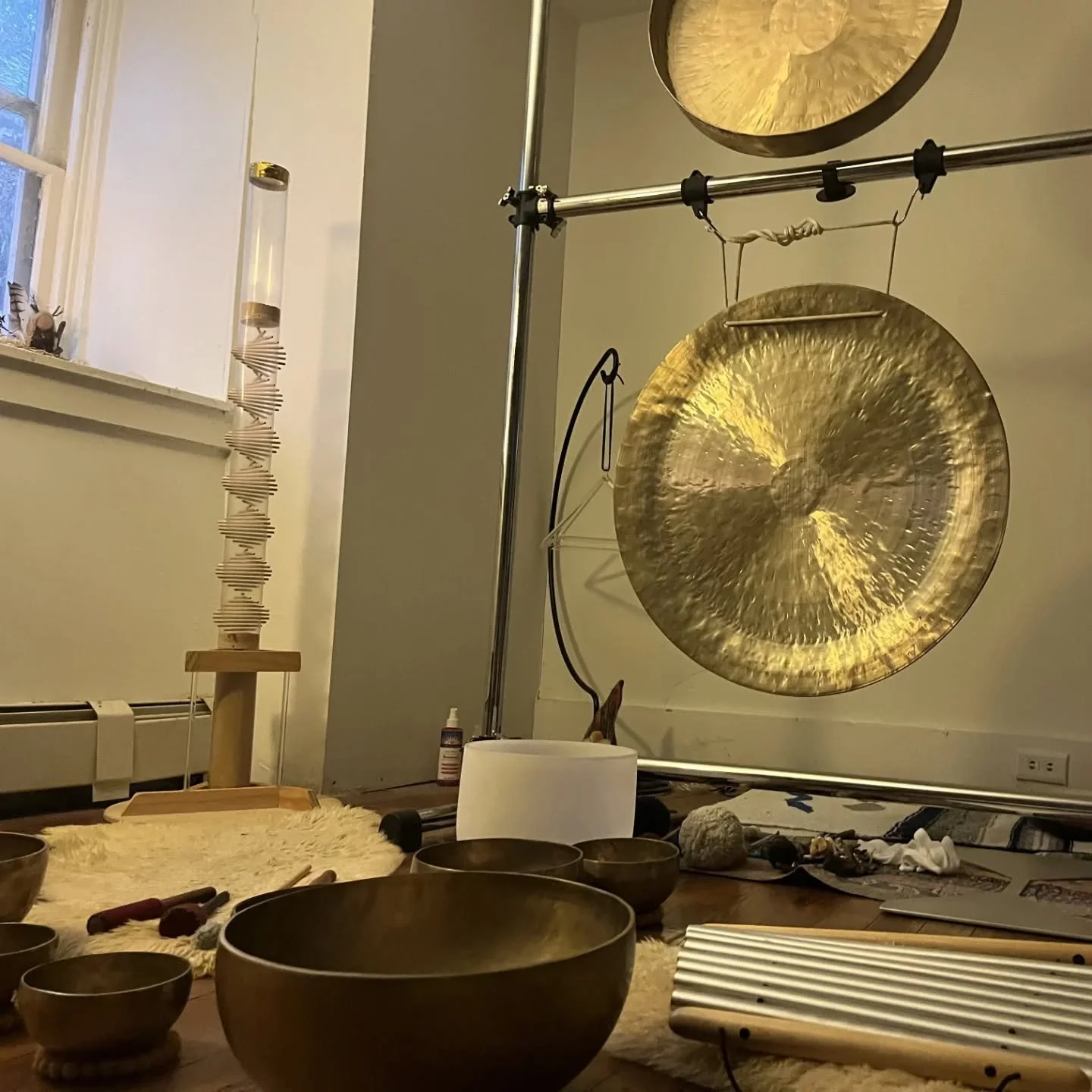 G I V E  A W A Y ✨ soundbath admit for 2!
Everyone needs some space for true hibernation.
This giveaway is admission for you and a loved one to a sound bath out of my home studio in Douglassville! Dates are 1/4, 2/1 and more. You get to pick which on