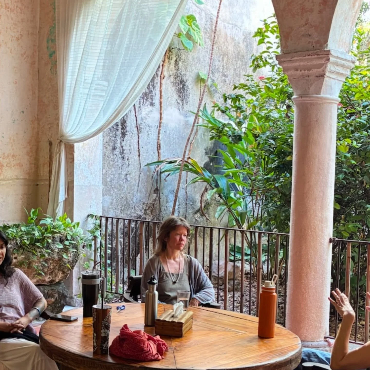 Silent stillness. Listen stone. 
grateful for the ancestral lineage 🔆

with my sisters 🌟 
📸 @felicity.zen 🤍